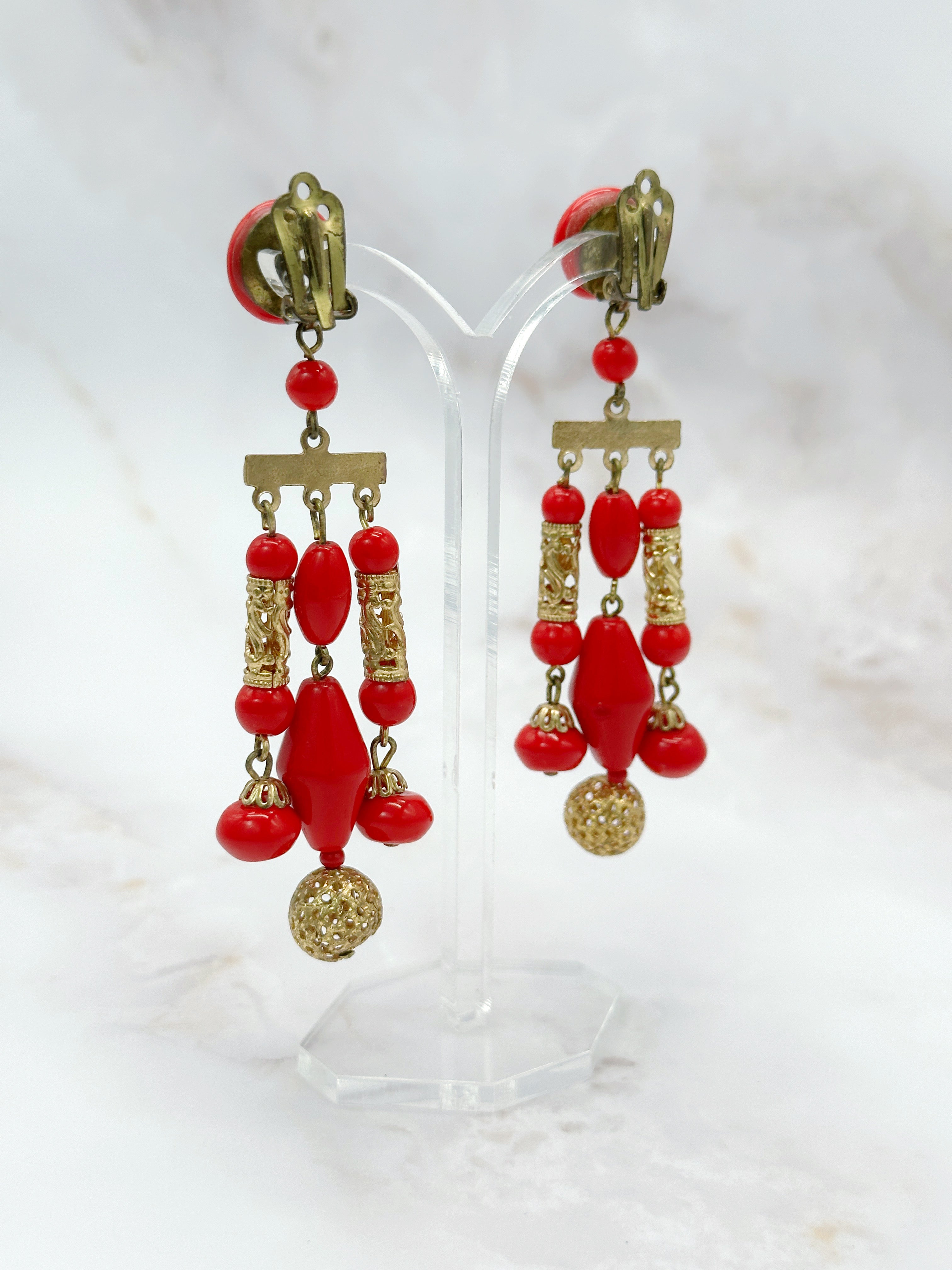 Statement Vintage Ohrclips mit rotem Glas