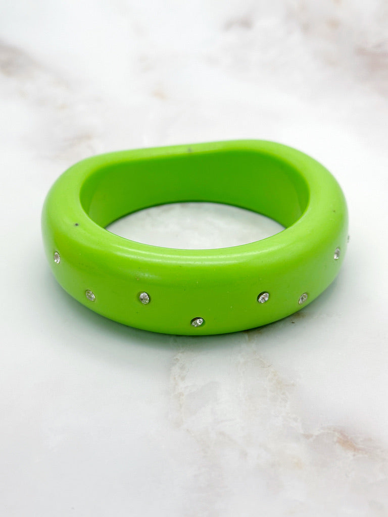 Chunky vintage bangles in green &amp; beige