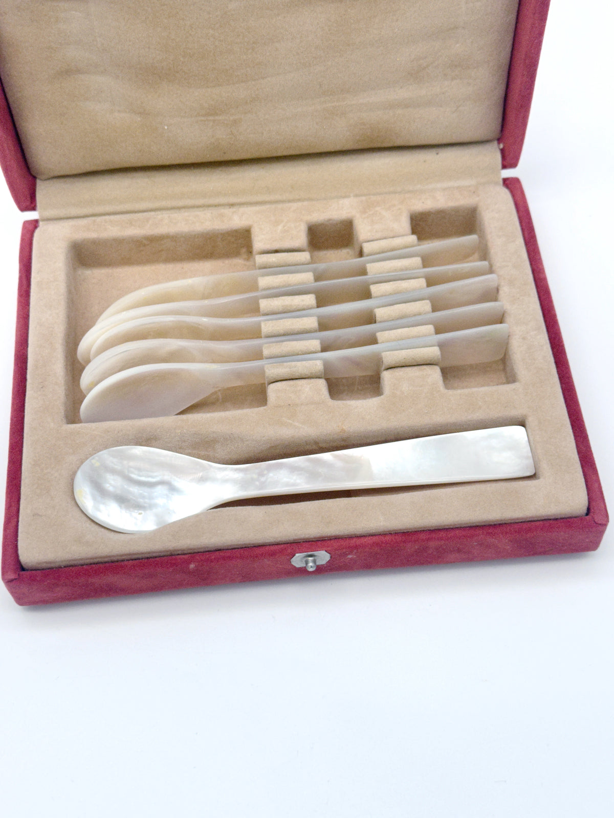 Vintage Kaviarlöffel aus Perlmutt in Box – 6 Stück