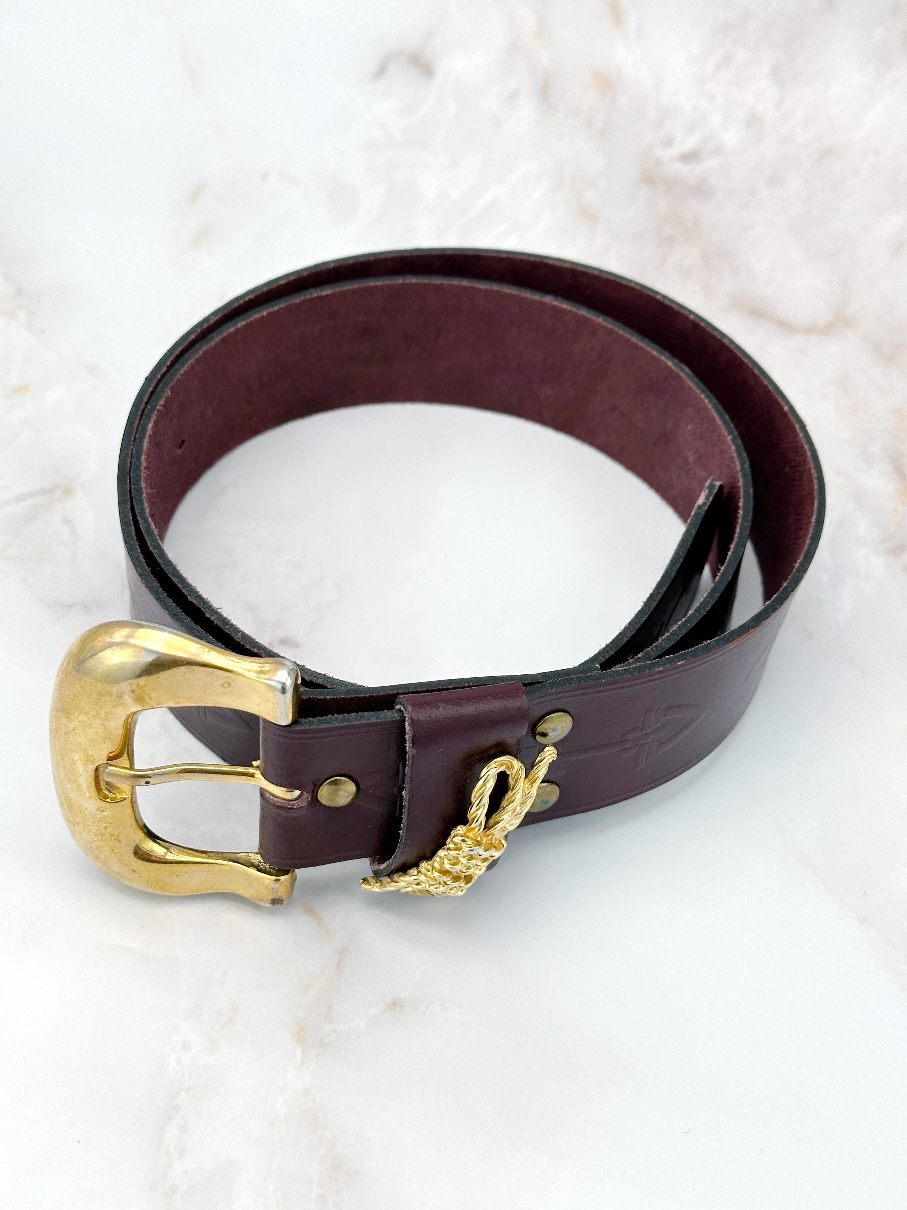 Vintage belt with mesh details