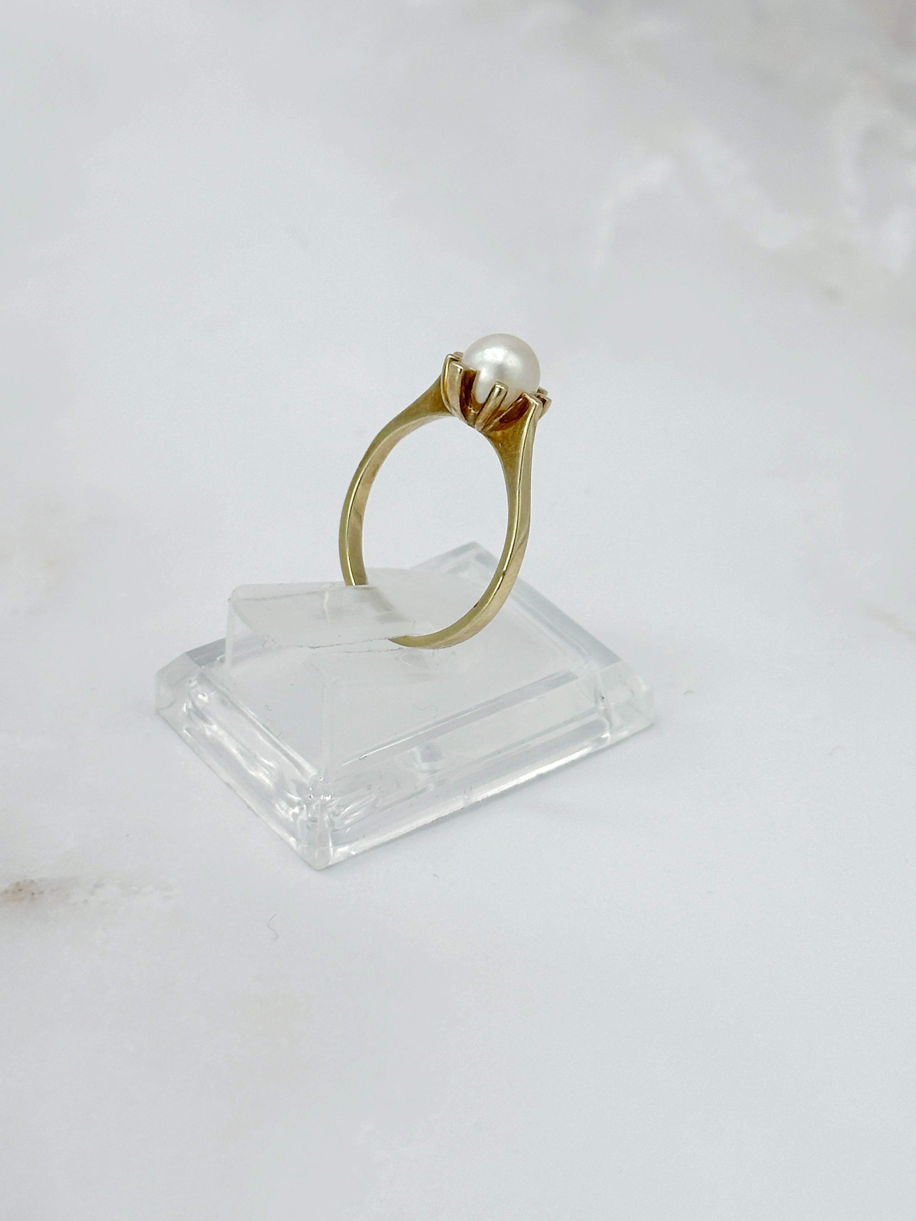 Vintage Ring mit Zuchtperle