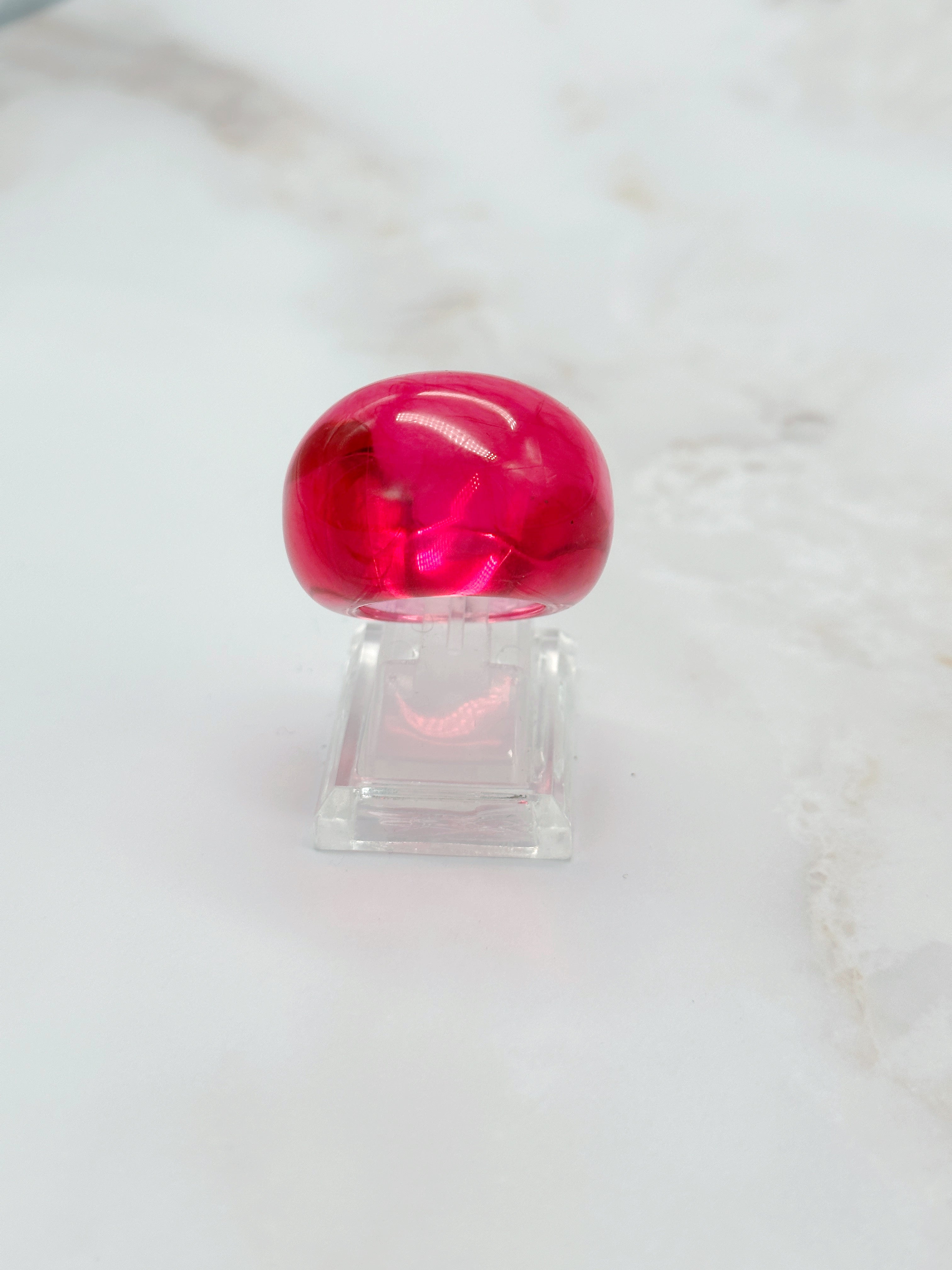Vintage ring pink