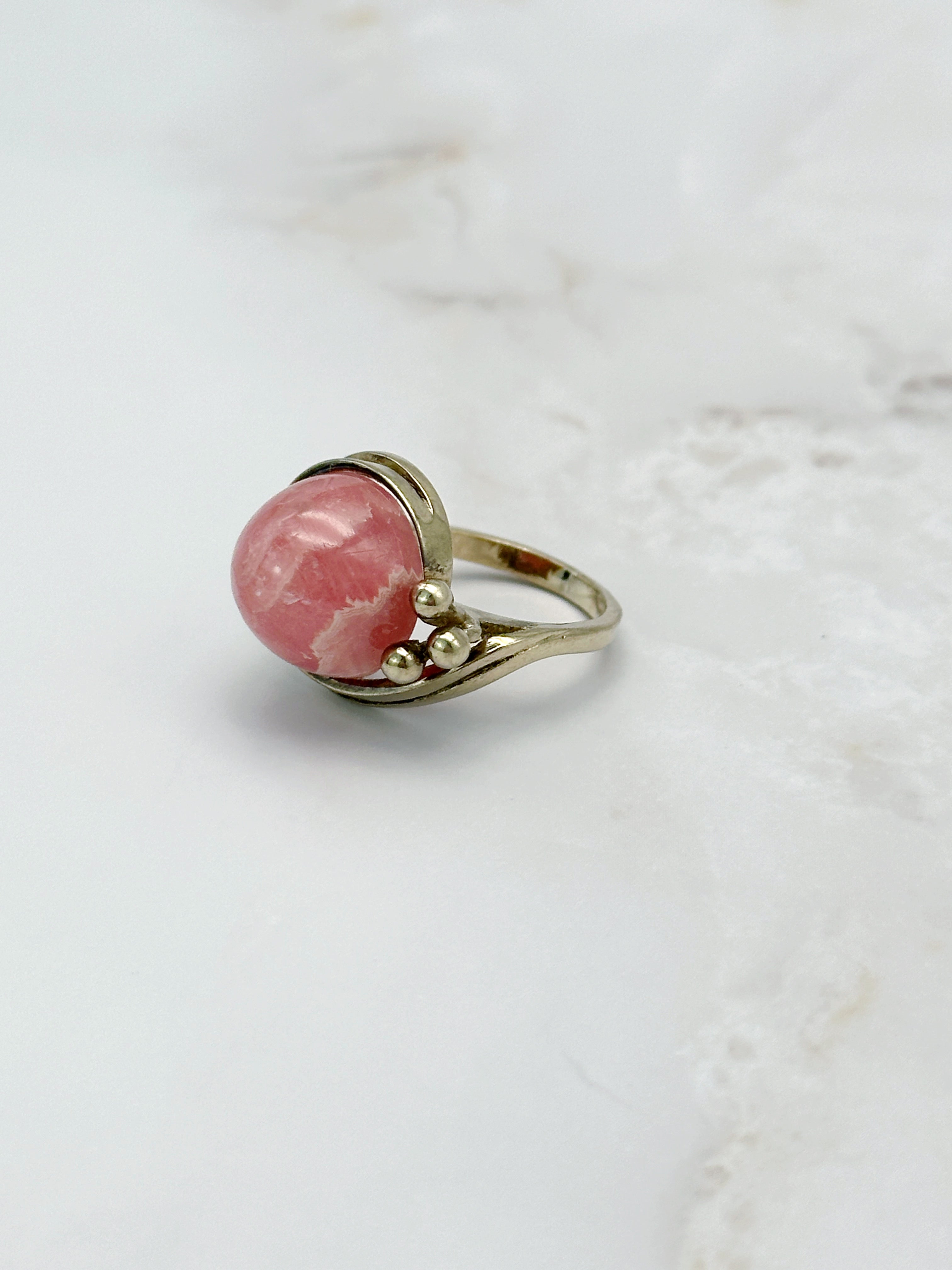 Vintage ring with rhodochrosite