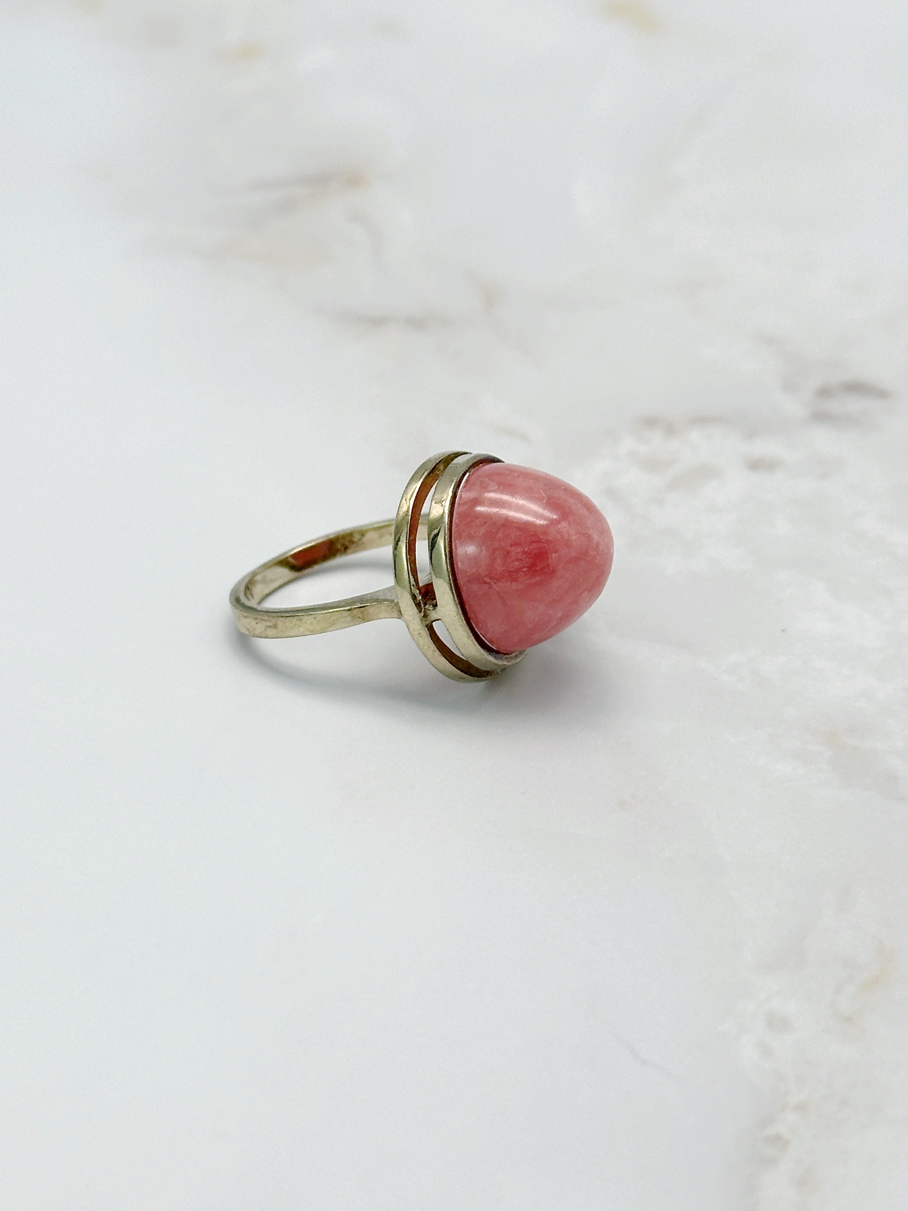 Vintage ring with rhodochrosite