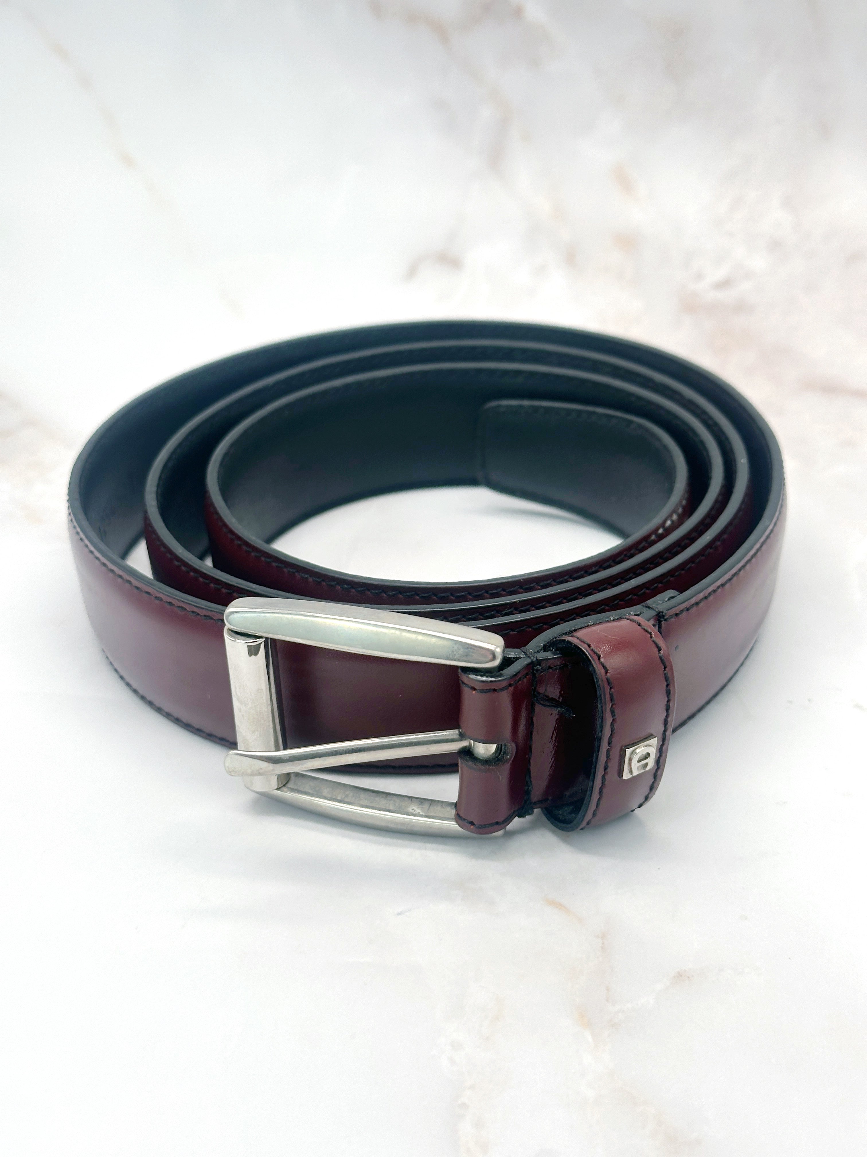 Vintage Gürtel von Aigner aus dunkelrotem Leder