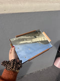 Mid-Century Spiegeltablett mit geätztem Punkte- und Wellenmuster