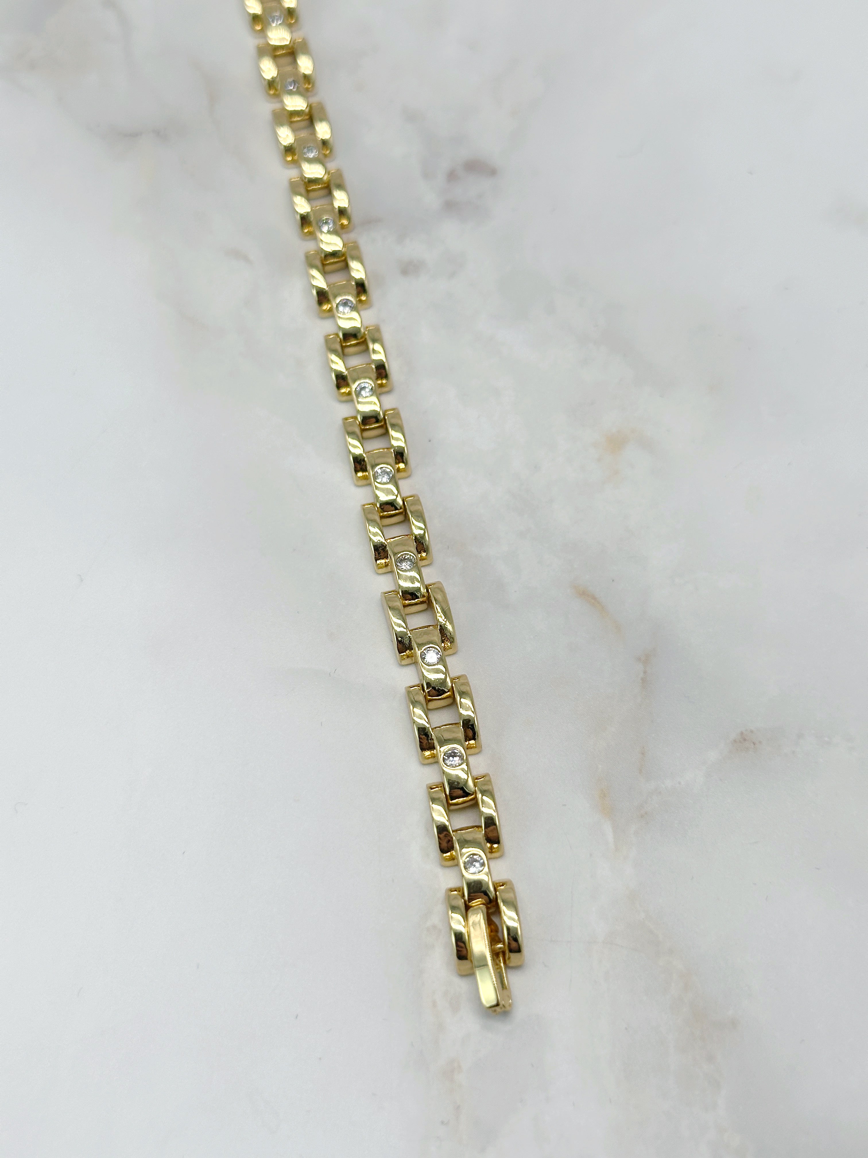 Elegantes vergoldetes Vintage-Gliederarmband mit Strass