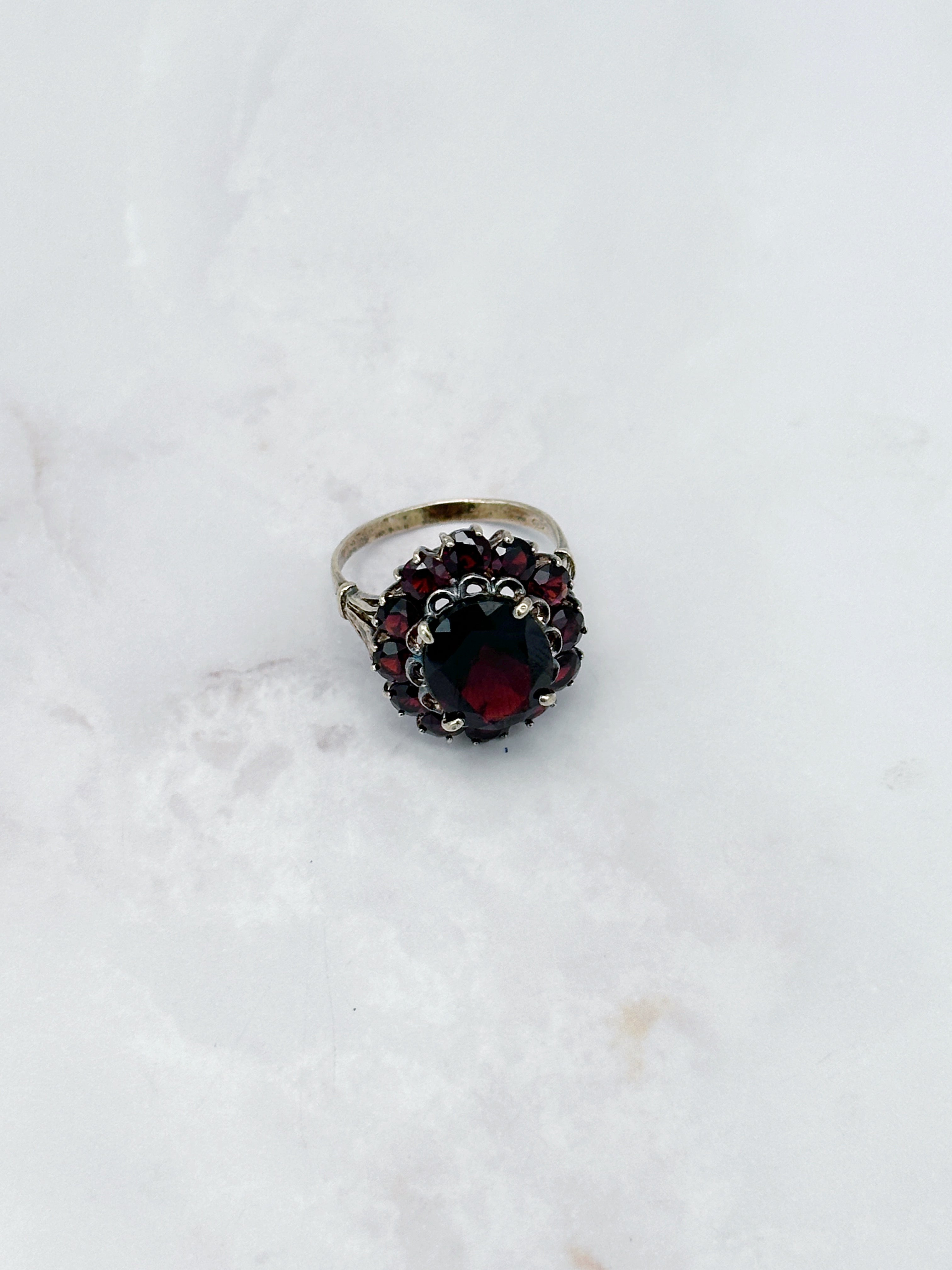 Vintage Granat Clusterring aus vergoldetem Silber