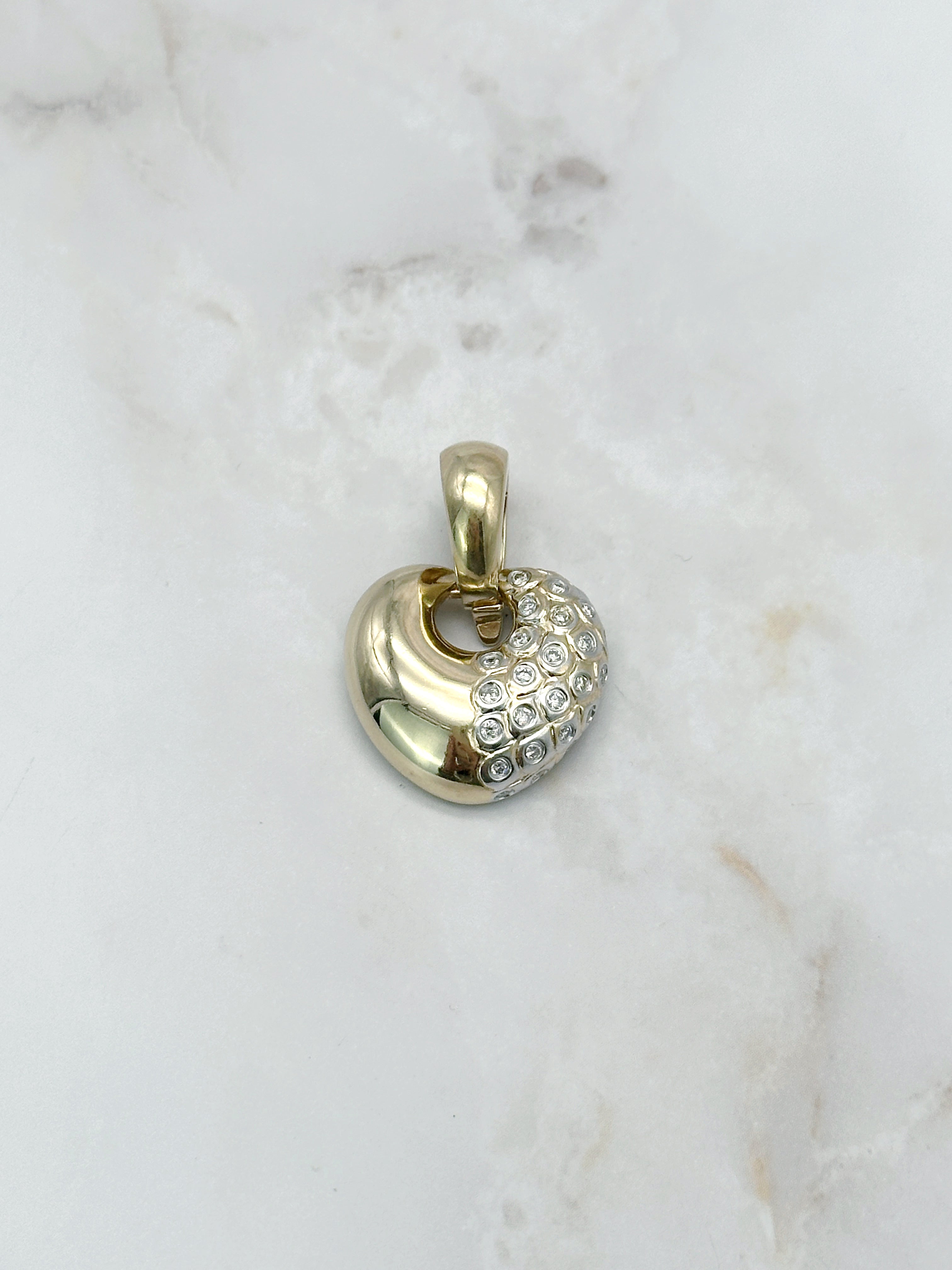 Vintage Herzanhänger mit Diamanten