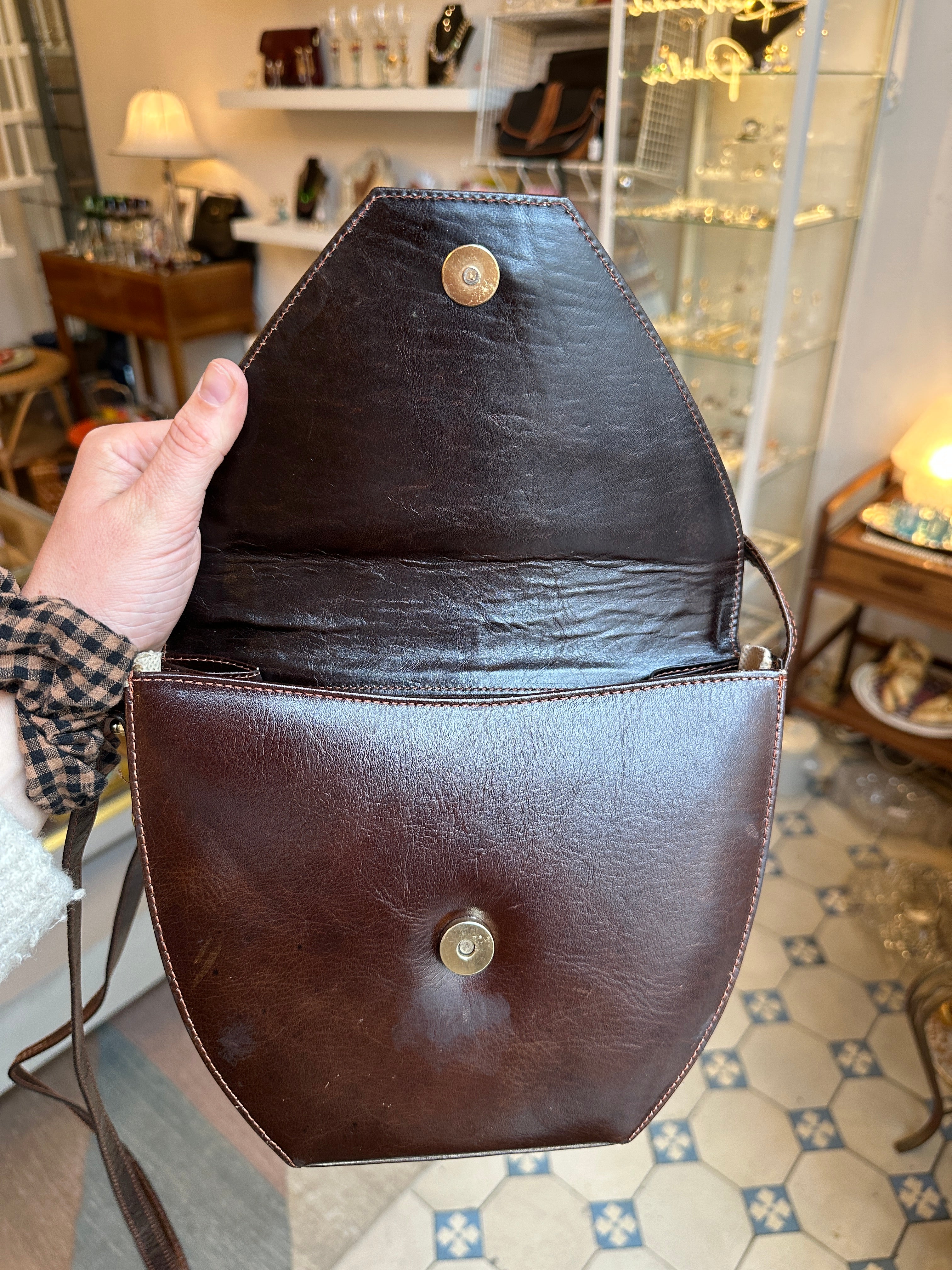 Vintage Aigner handbag in dark brown
