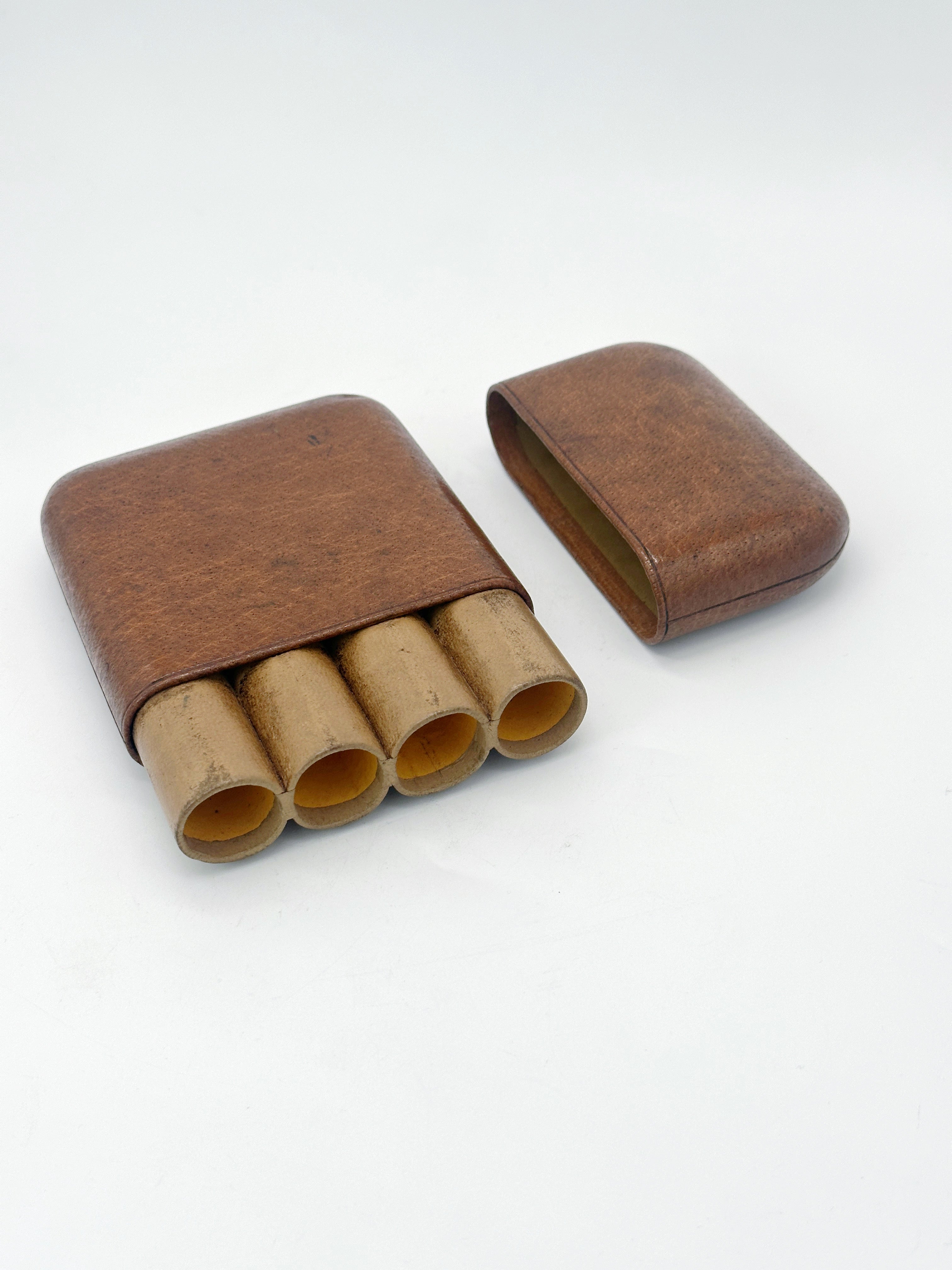 Antikes Leder-Zigarrenetui für vier Zigarren um 1920