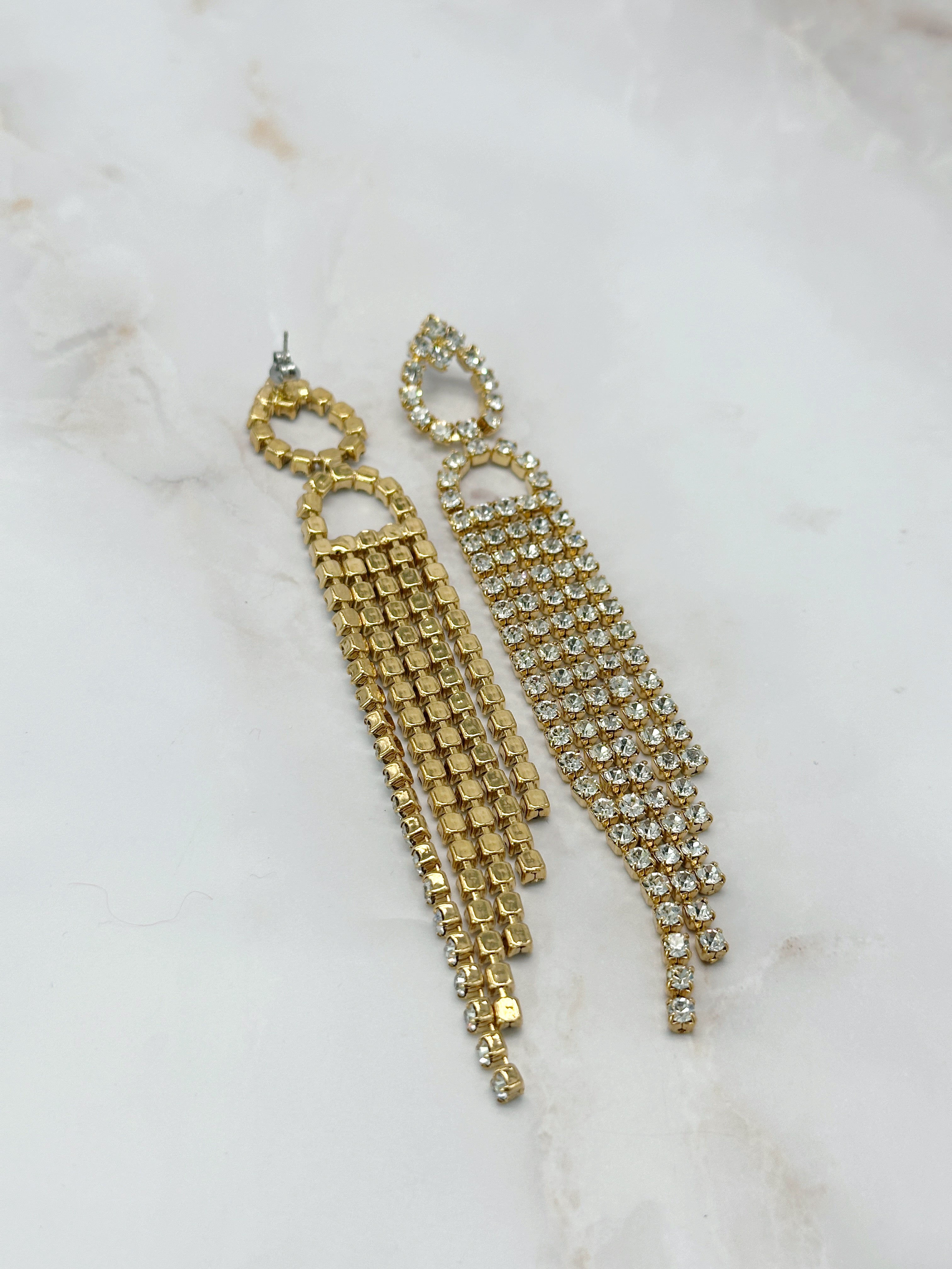 Lange Vintage Wasserfall-Ohrgehänge vergoldet mit Strass