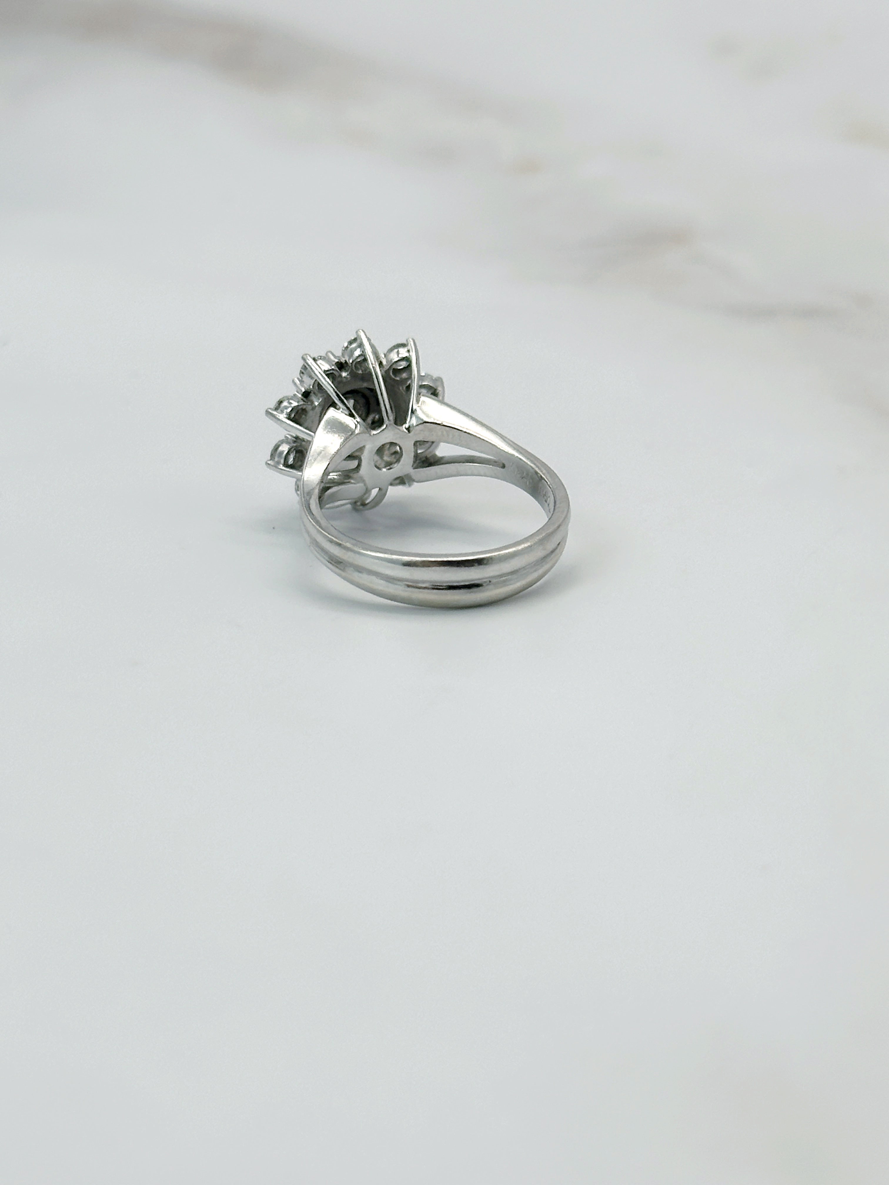 Funkelnder Diamant Cluster Ring in 585 Weißgold – ca. 1,18 ct