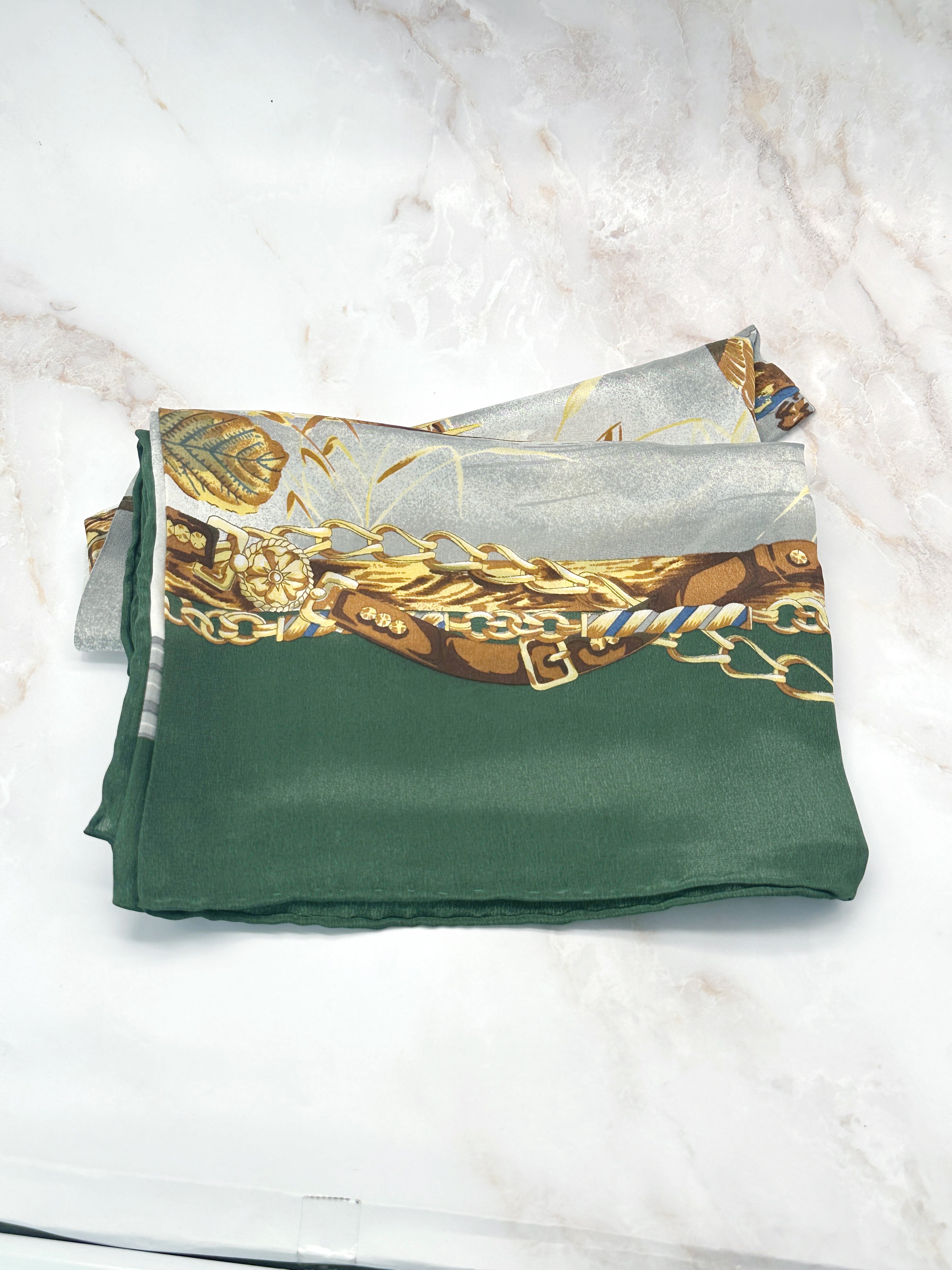 Vintage silk scarf duck motif green &amp; gold