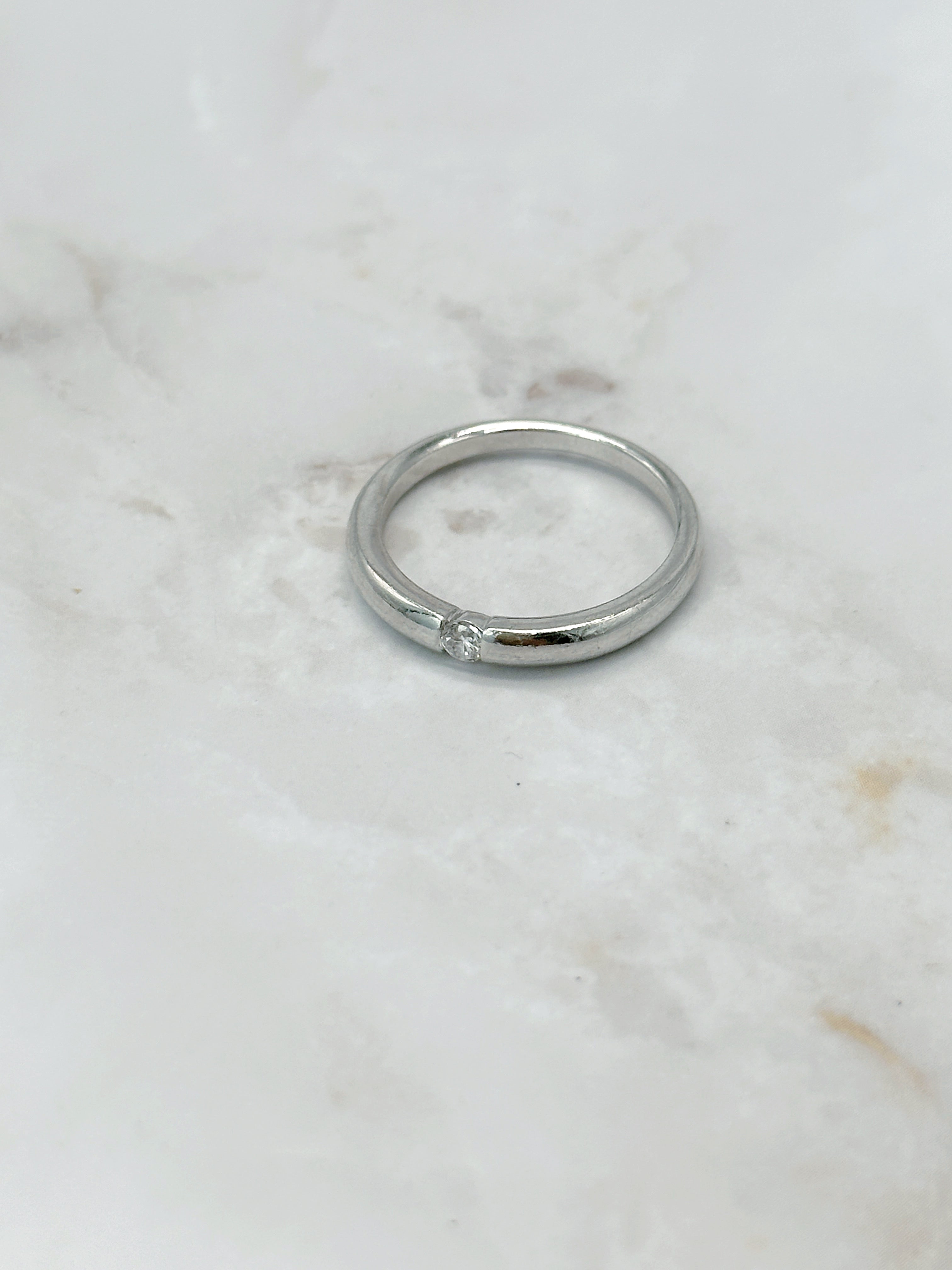 Klassischer Solitär-Ring aus 925 Silber mit Zirkonia