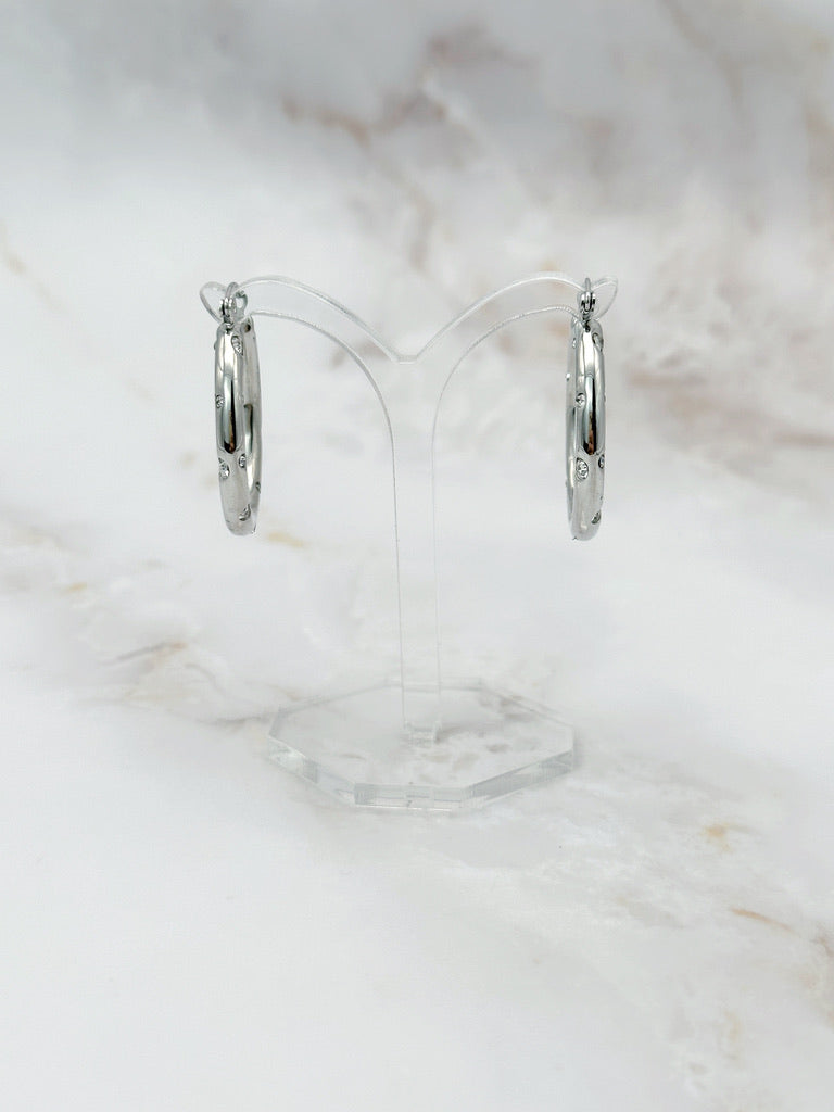 Klassische Creolen mit Strass