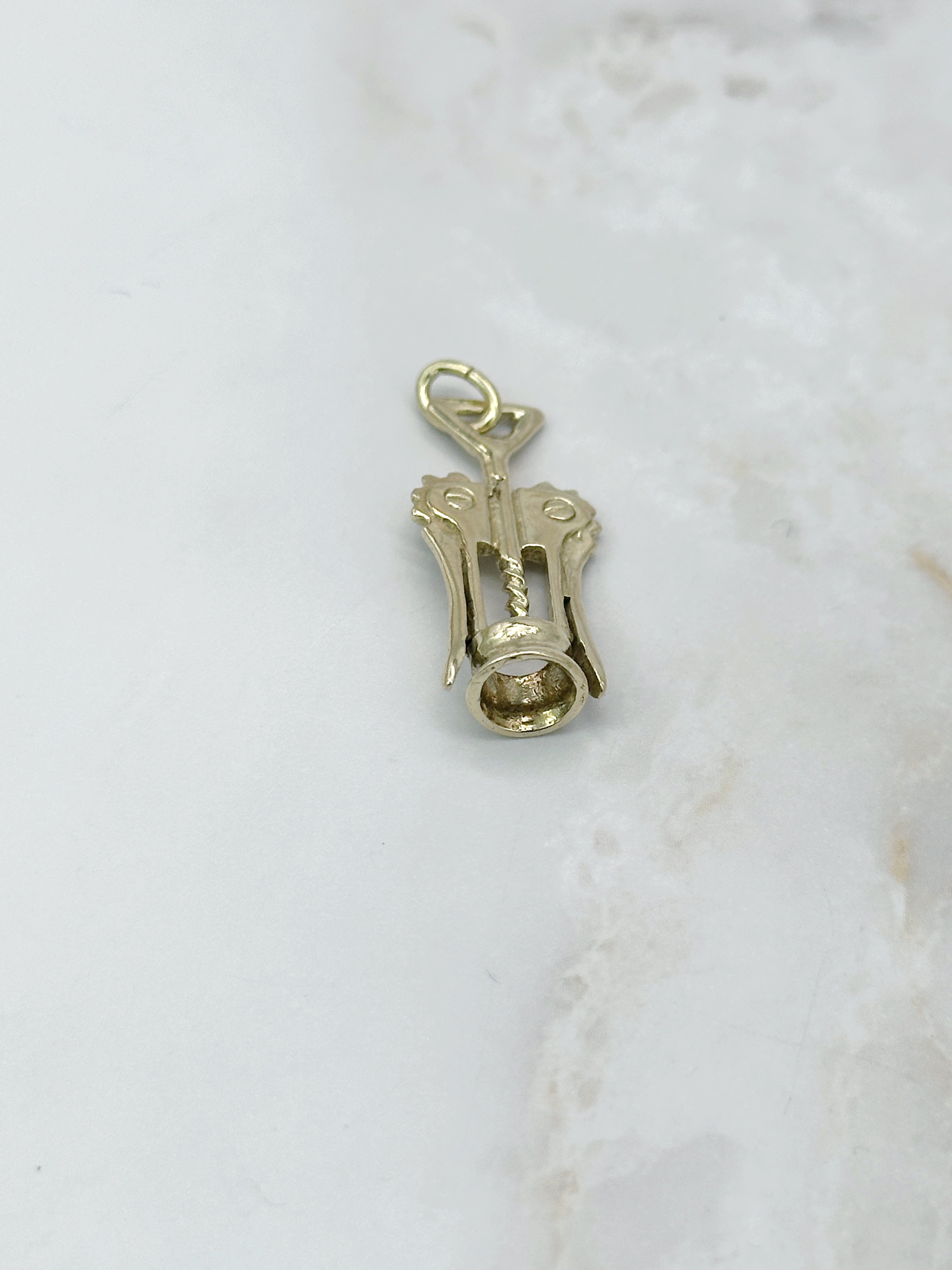 Korkenzieher Charm Anhänger in 585 Gelbgold