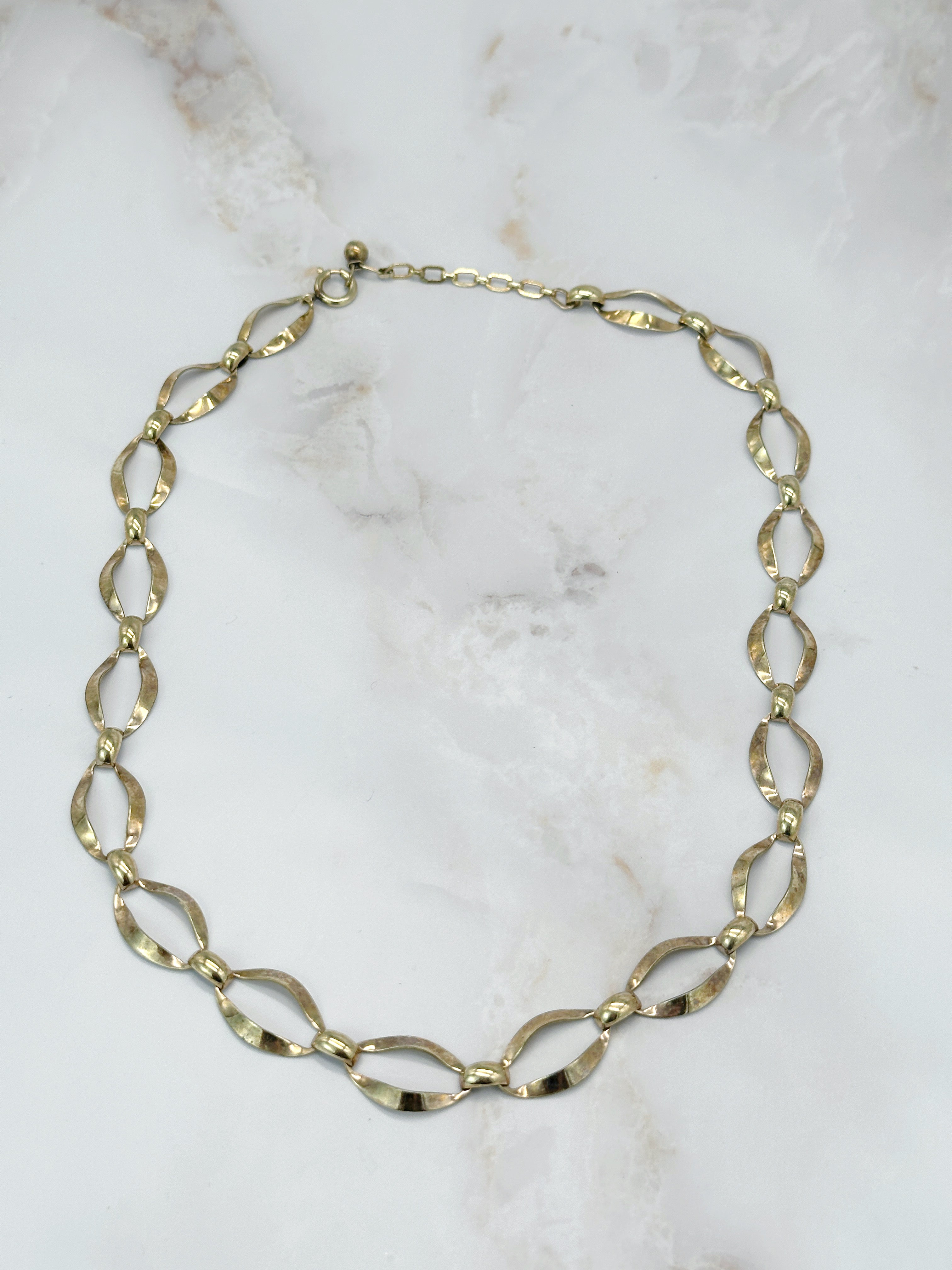 Klassische vergoldete Gliederkette