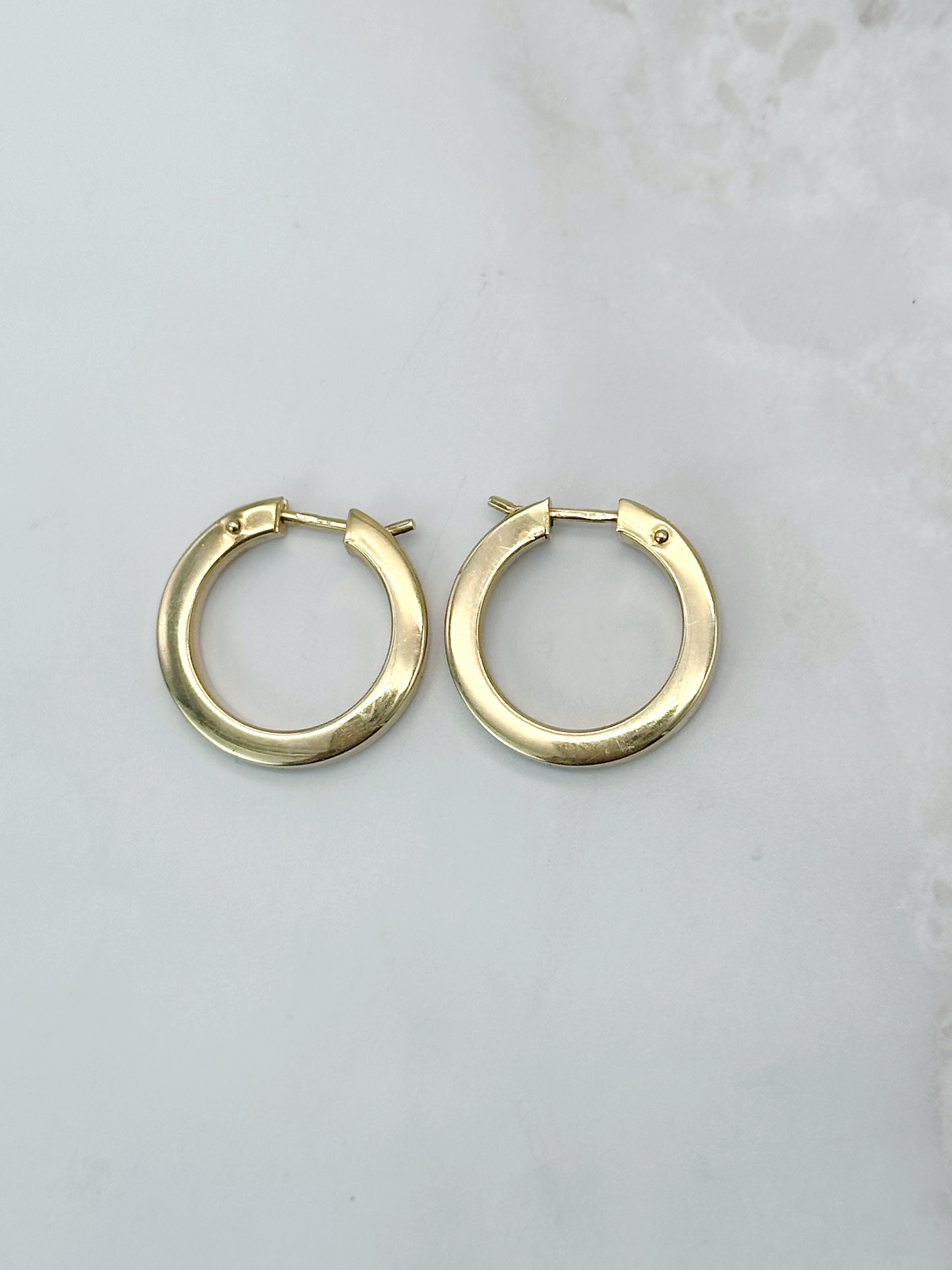 Klassische Vintage Creolen in 585 Gelbgold