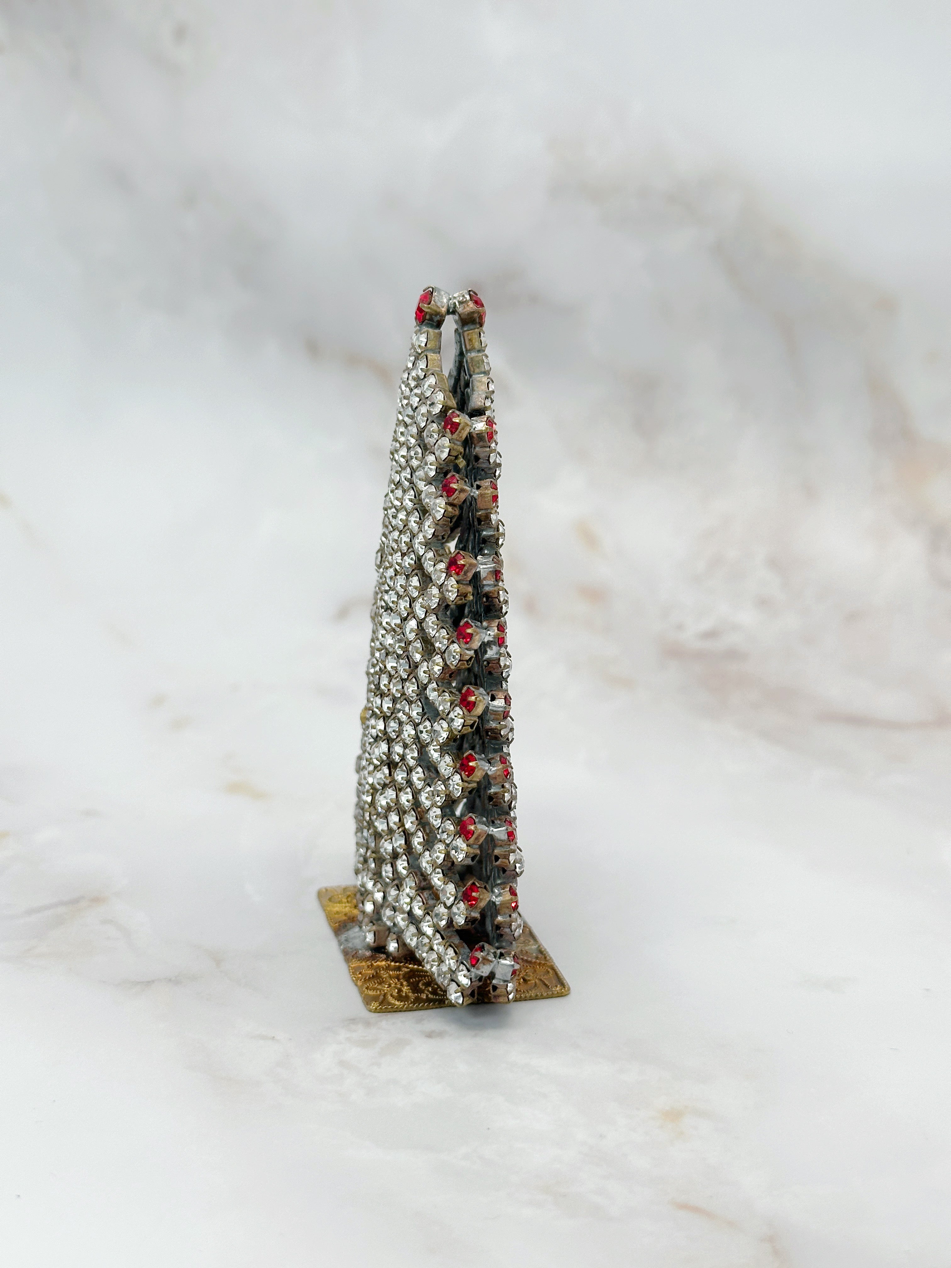 Funkelnder Gablonzer Tisch-Christbaum aus Strass & Kristall