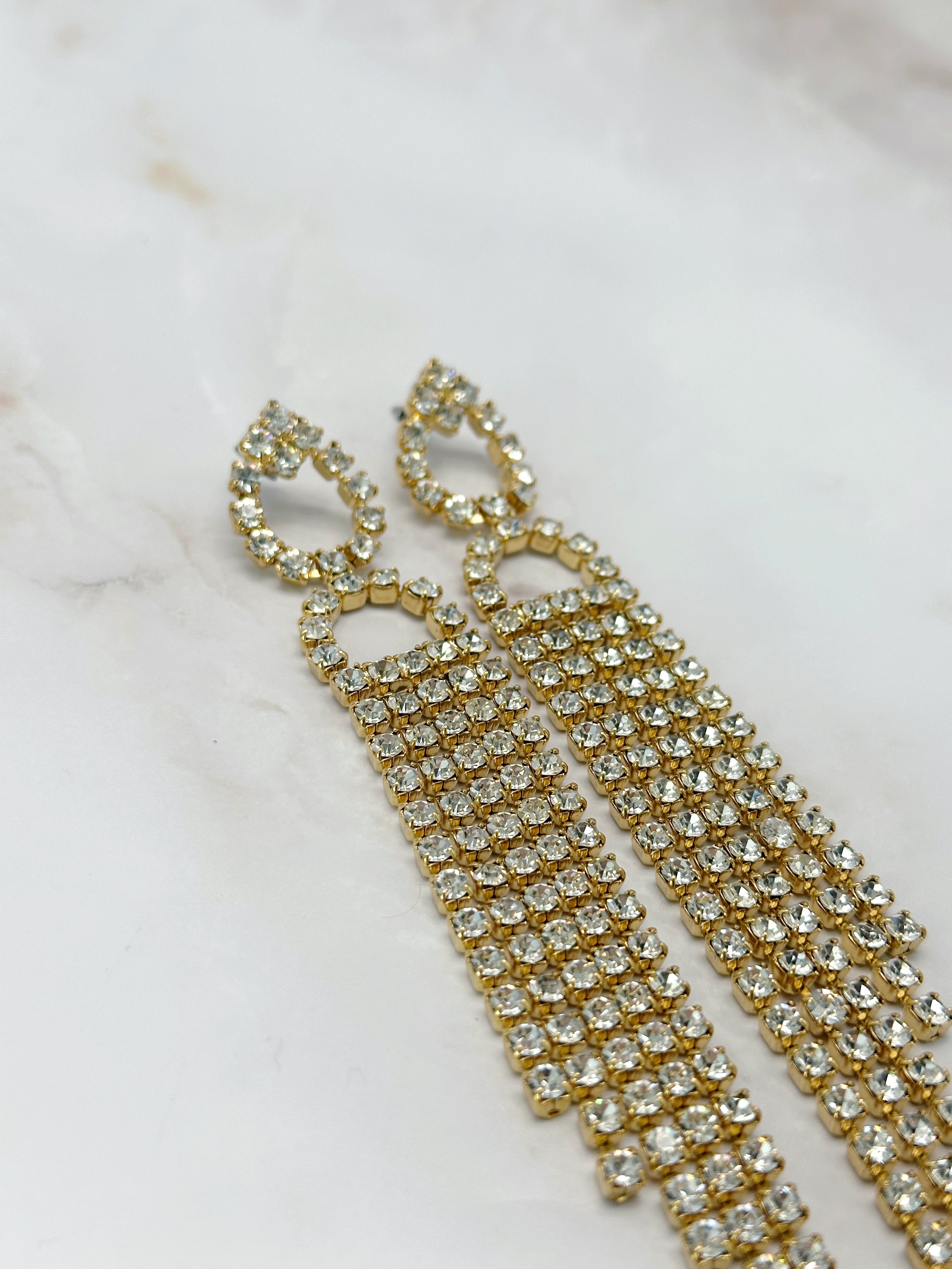 Lange Vintage Wasserfall-Ohrgehänge vergoldet mit Strass