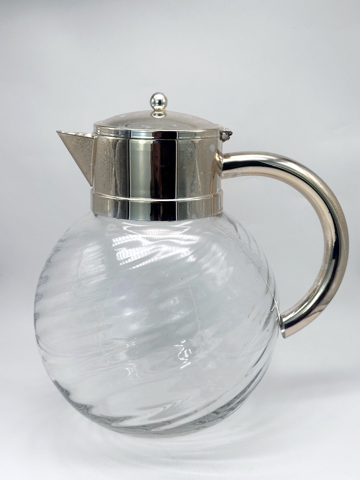 Vintage Kalte Ente mit kugelförmigem Bauch