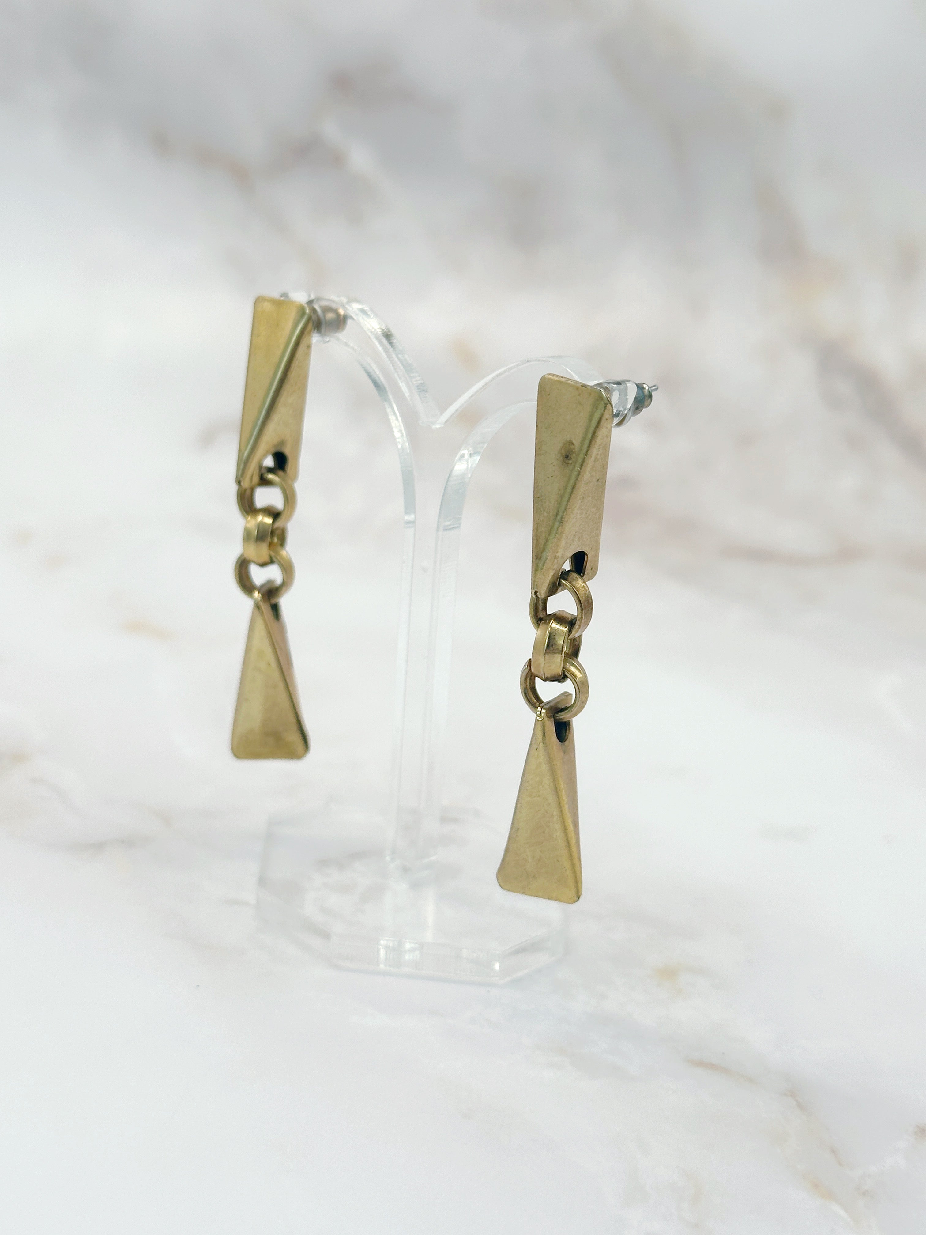 Lange Statement Ohrringe im Skandinavischen Design