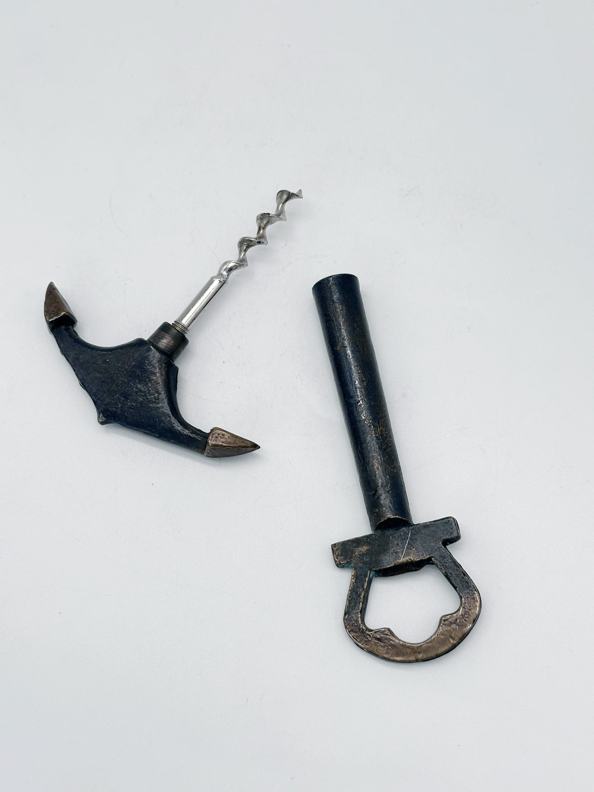 Vintage Flaschenöffner in Ankerform aus Messing