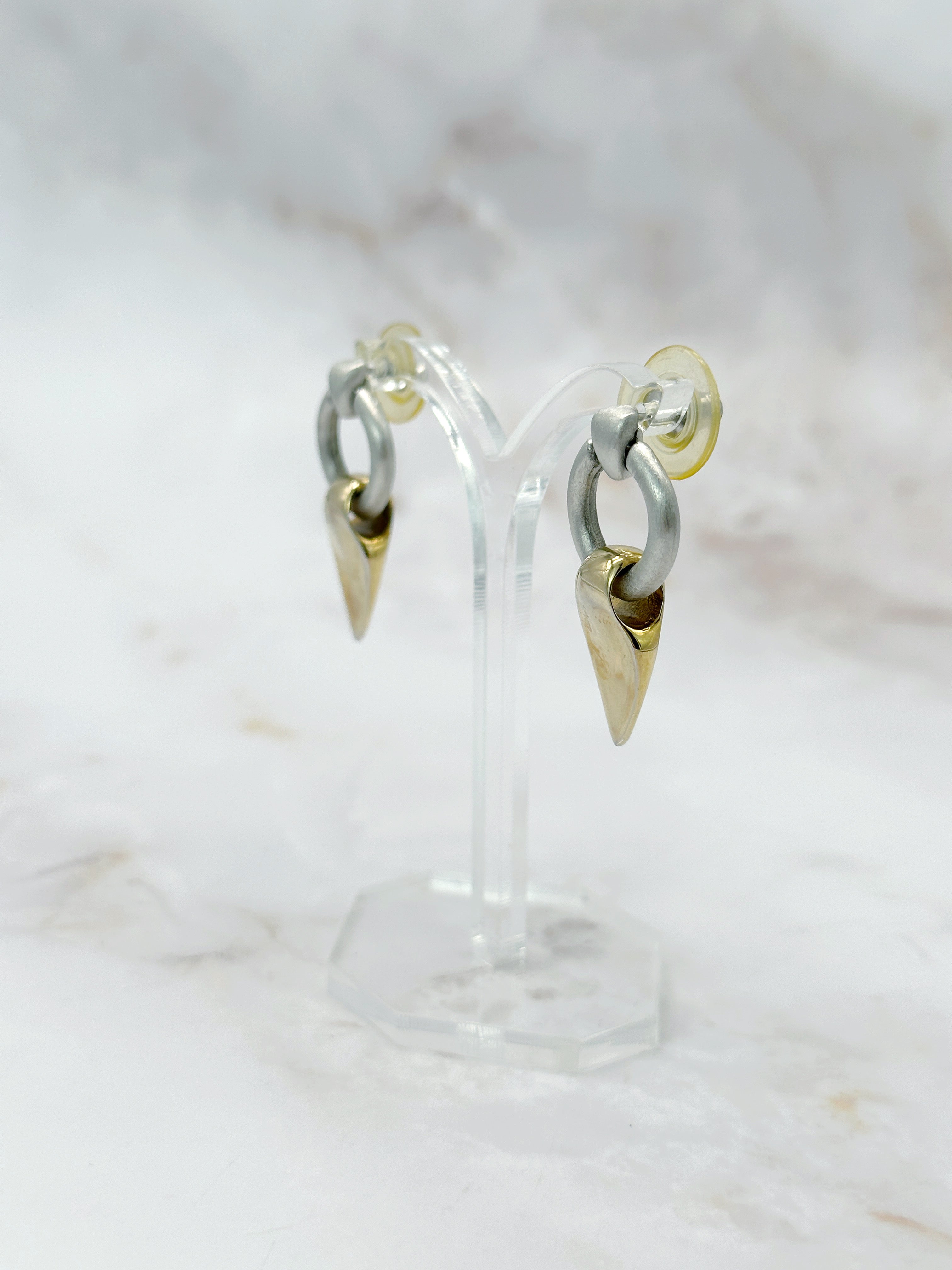 Elegante Vintage-Ohrstecker in Bicolour-Optik