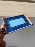Mid-Century Tablett in Blau mit geometrischem Muster
