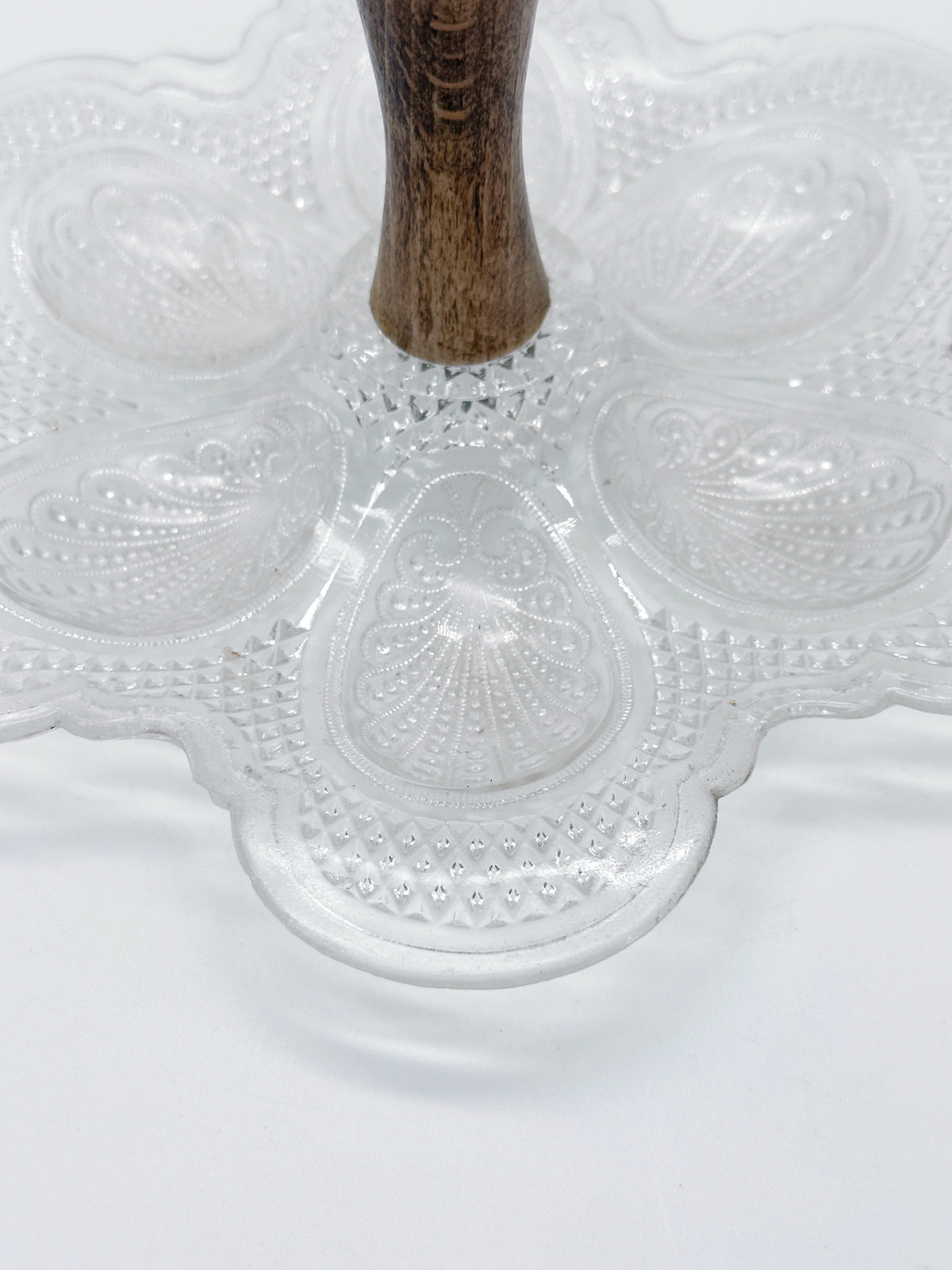 Vintage Eierservierteller aus Glas in Eierform