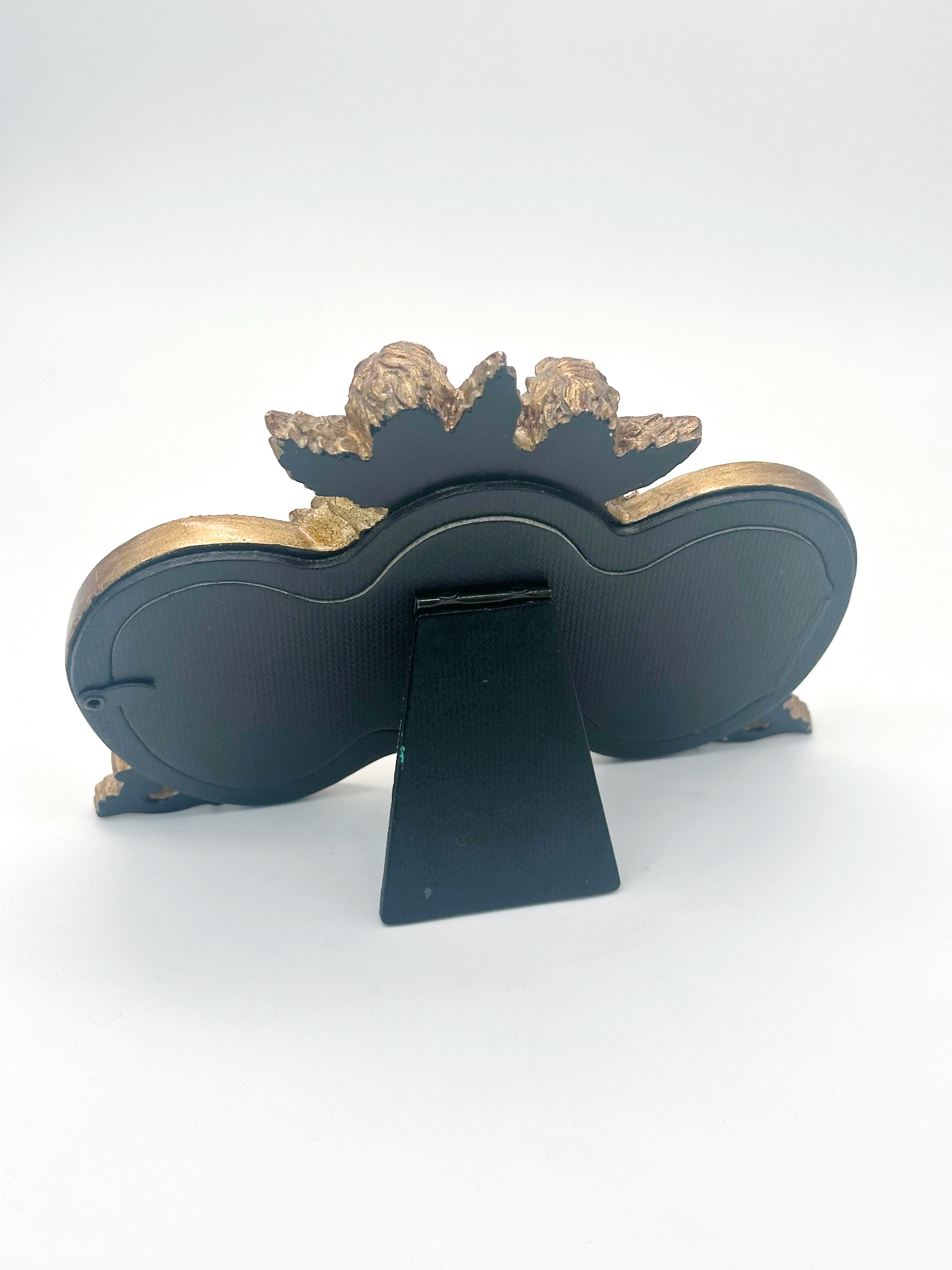 Romantischer Bilderrahmen mit Engelmotiv für drei Fotos