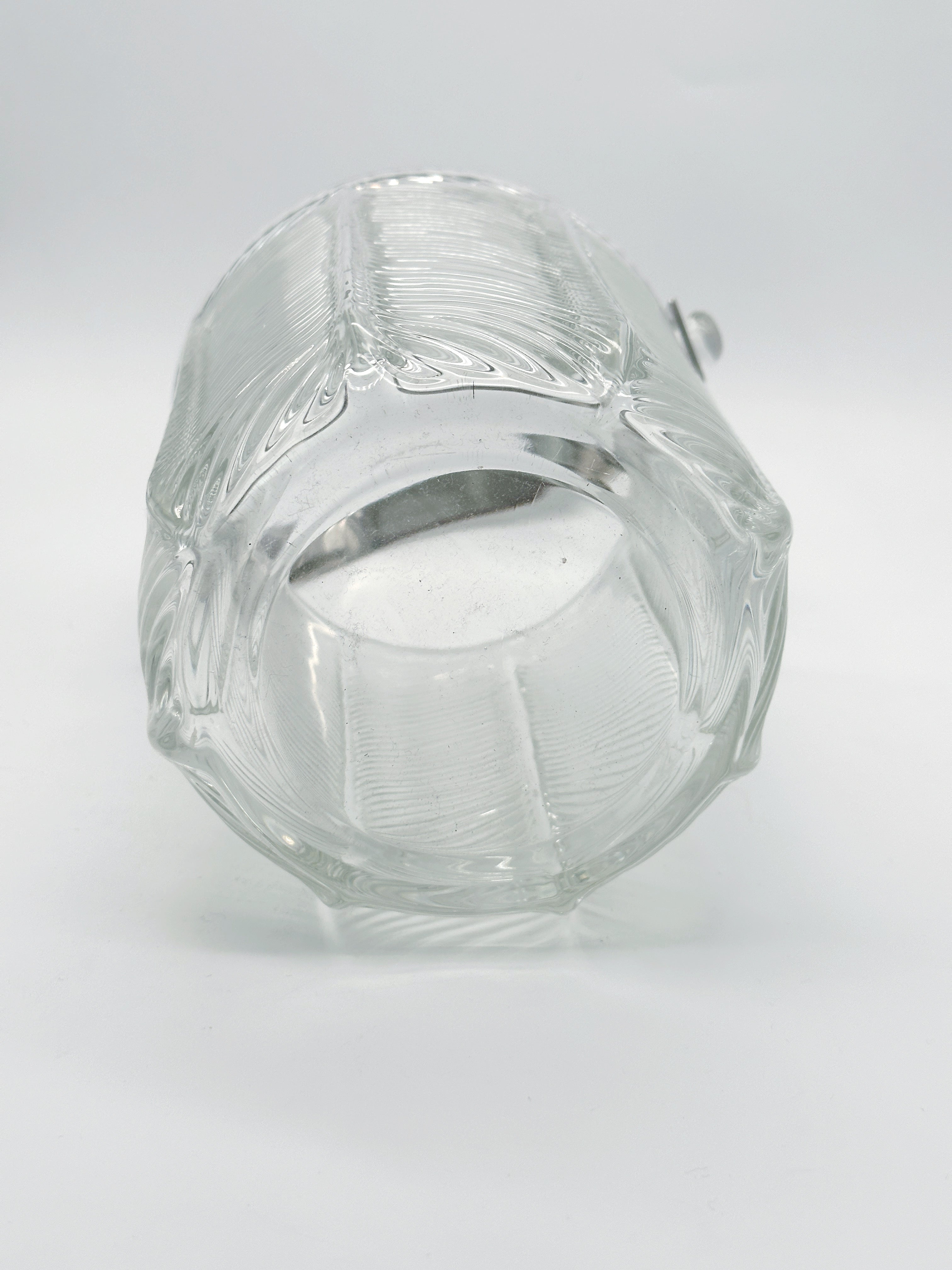 Elegantes Eiswürfel-Gefäß