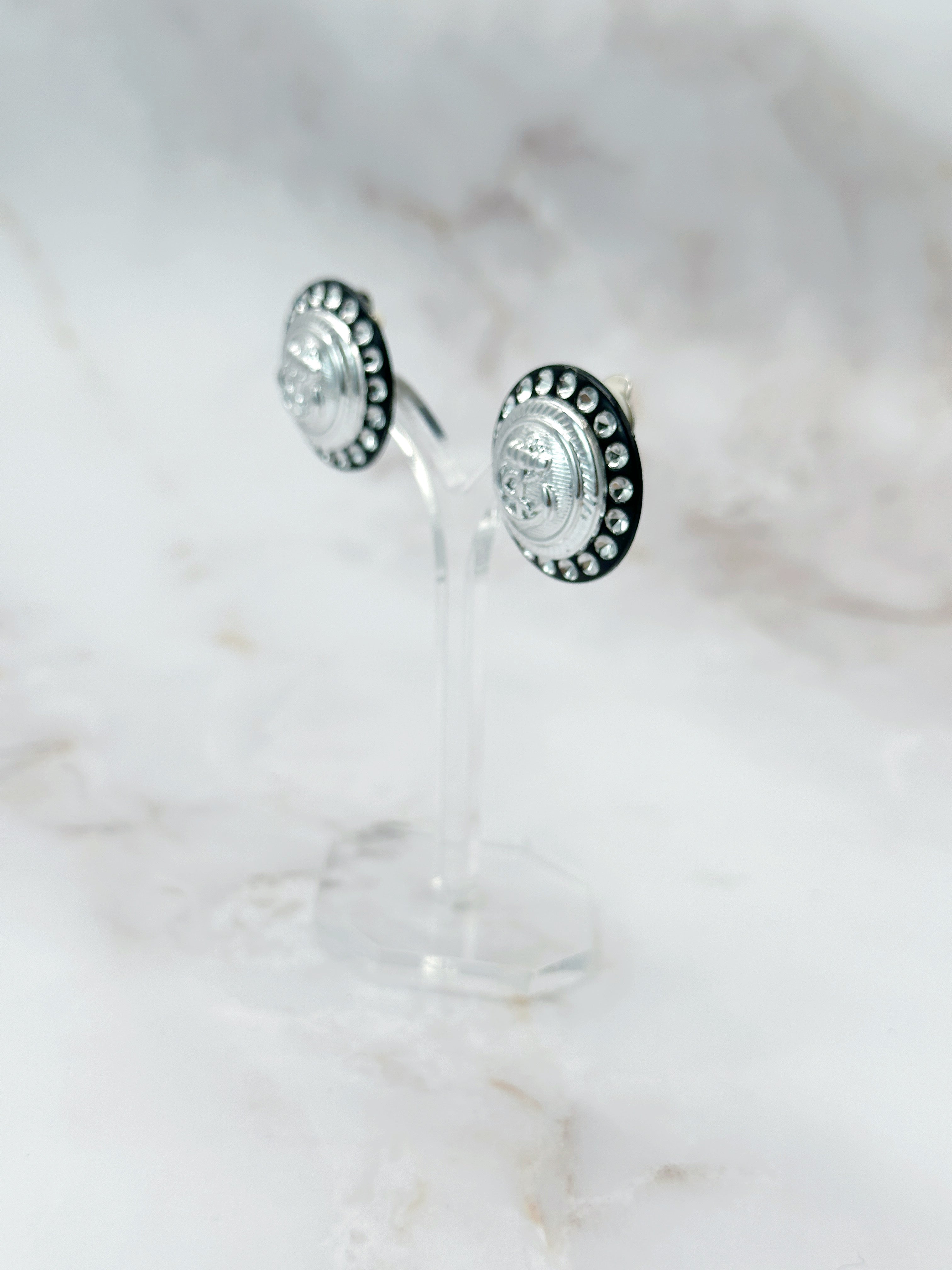 Maritime Vintage Anker-Ohrclips in Silber & Schwarz