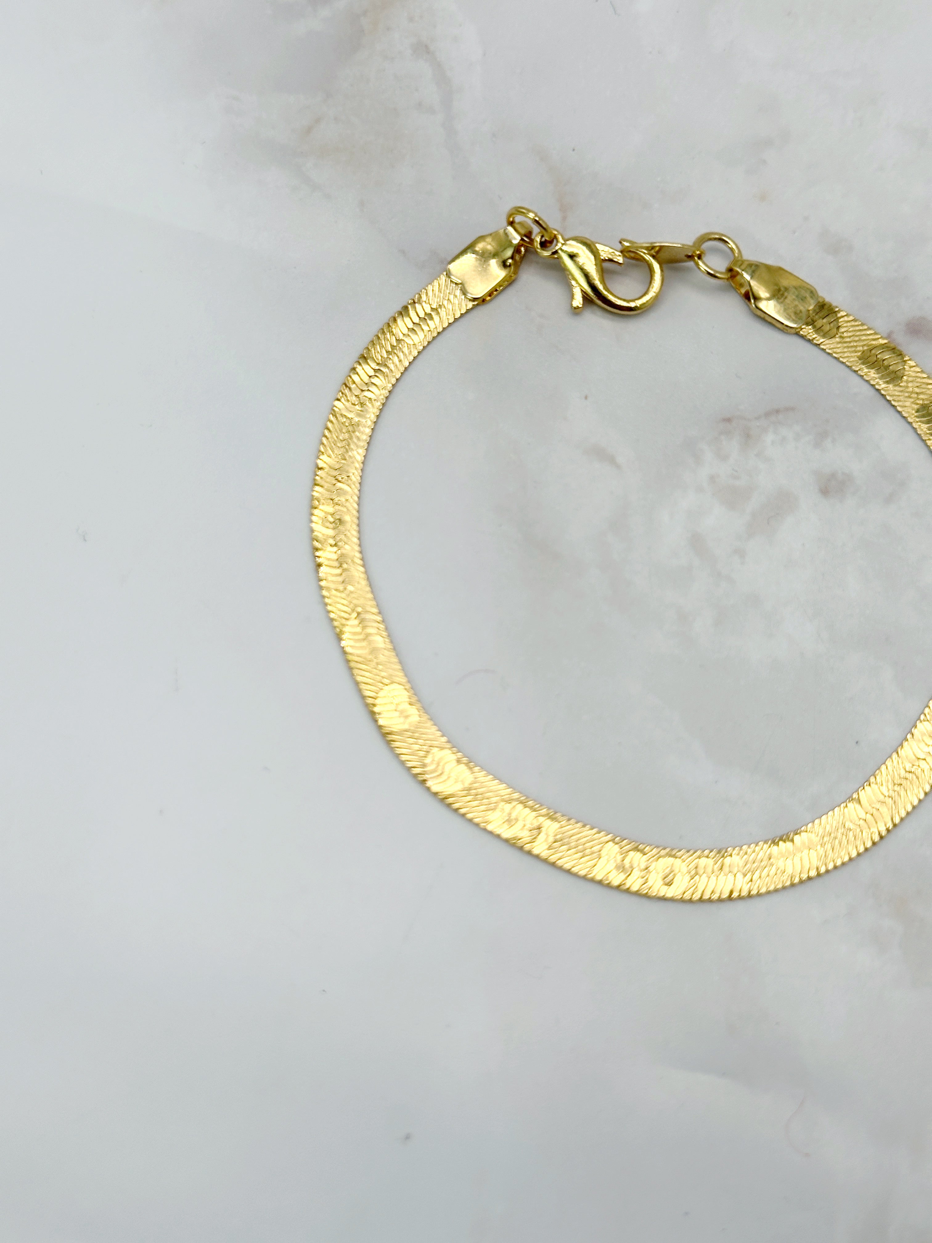 Vergoldetes Vintage Fischgrät-Armband mit Botschaft Mama I love you