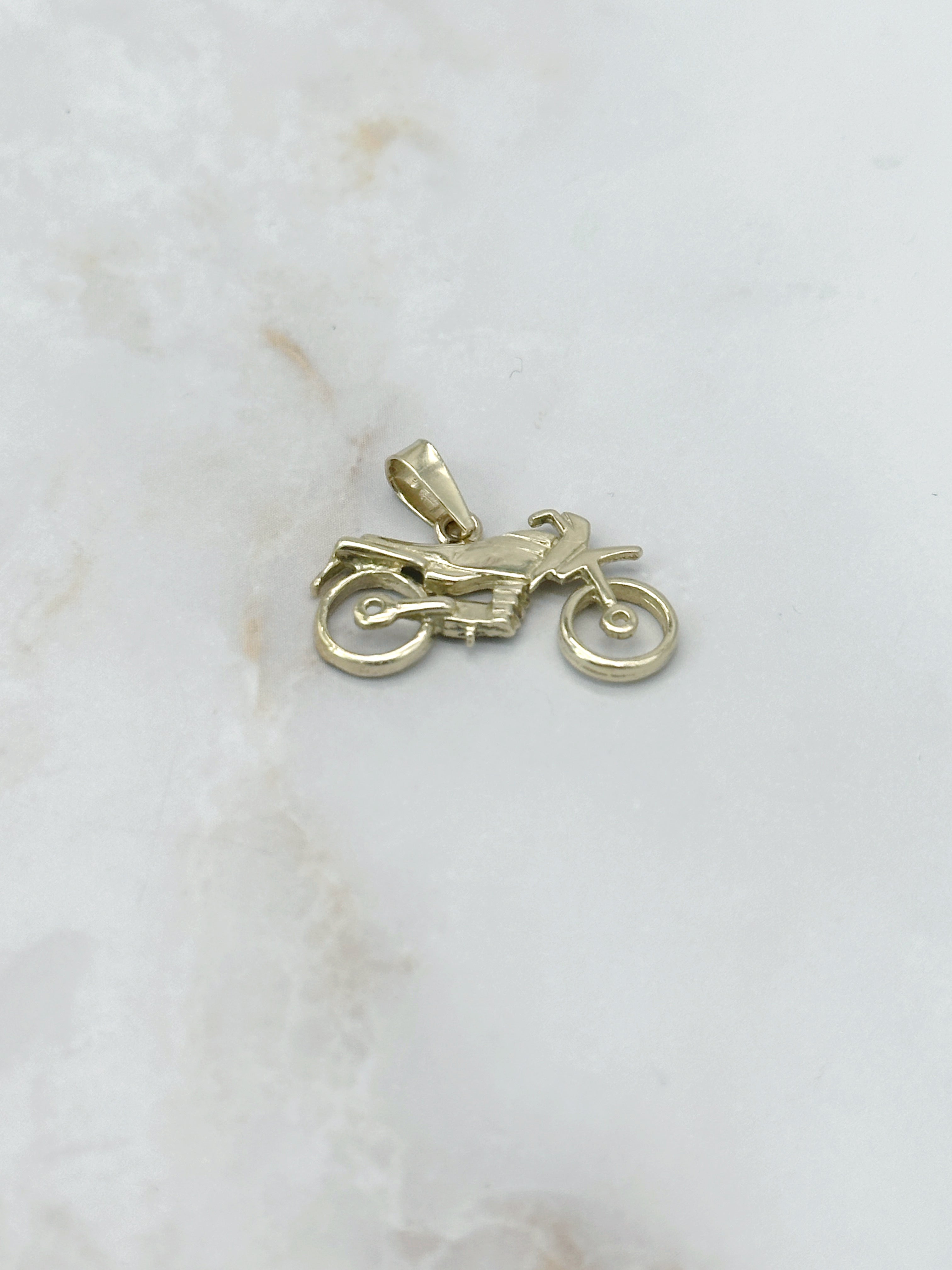 Motorrad Charm Anhänger in 585 Gelbgold