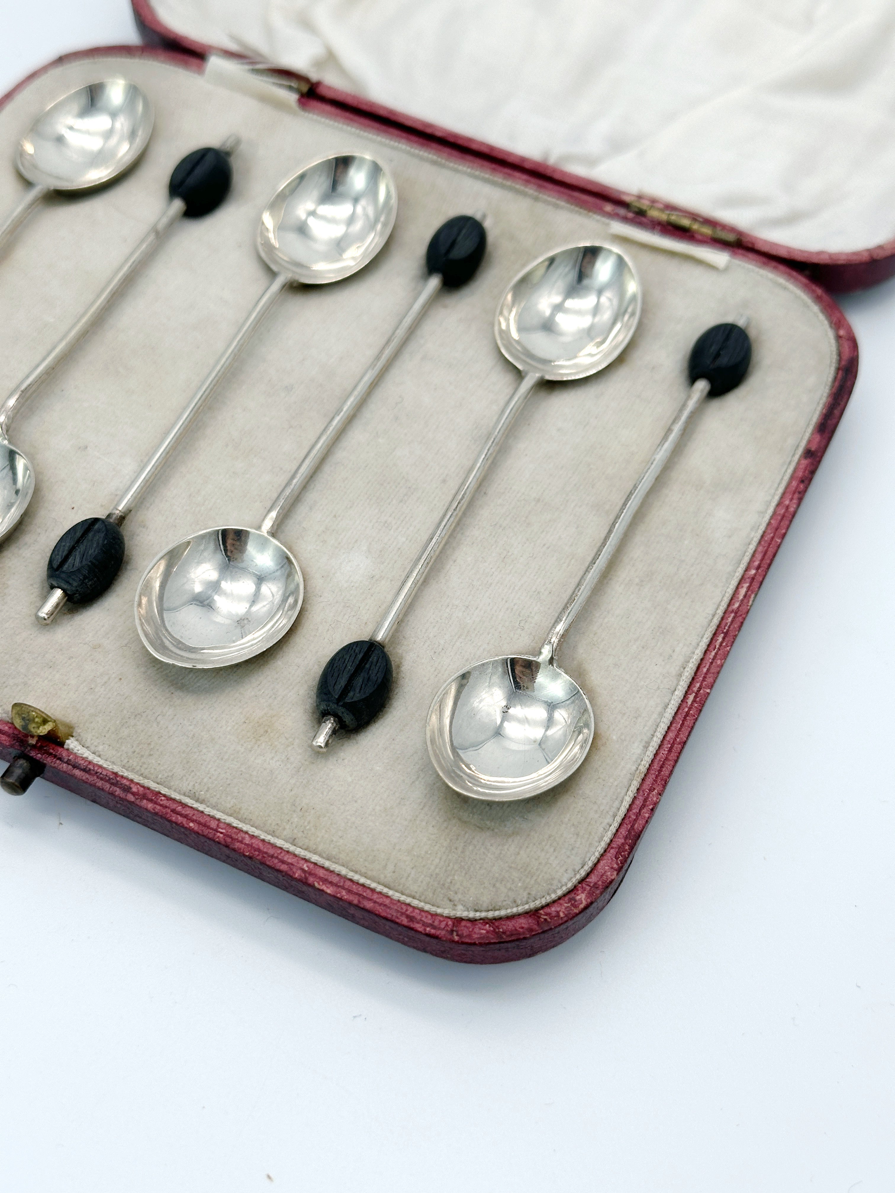 Antikes Mokkalöffel Set "Kaffeebohne", Silber, London 1939
