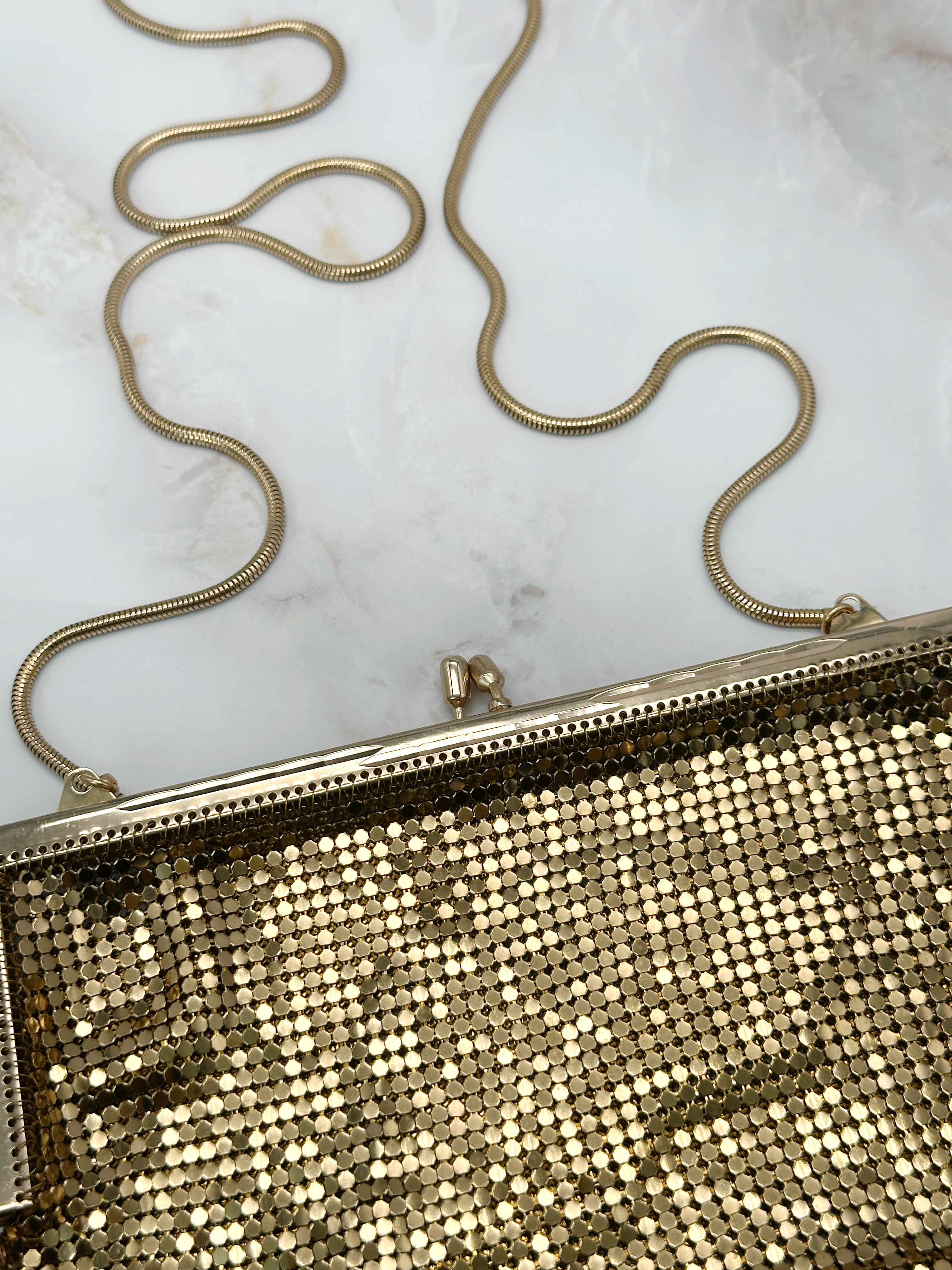 Vintage Handtasche aus vergoldetem Kettenhemd
