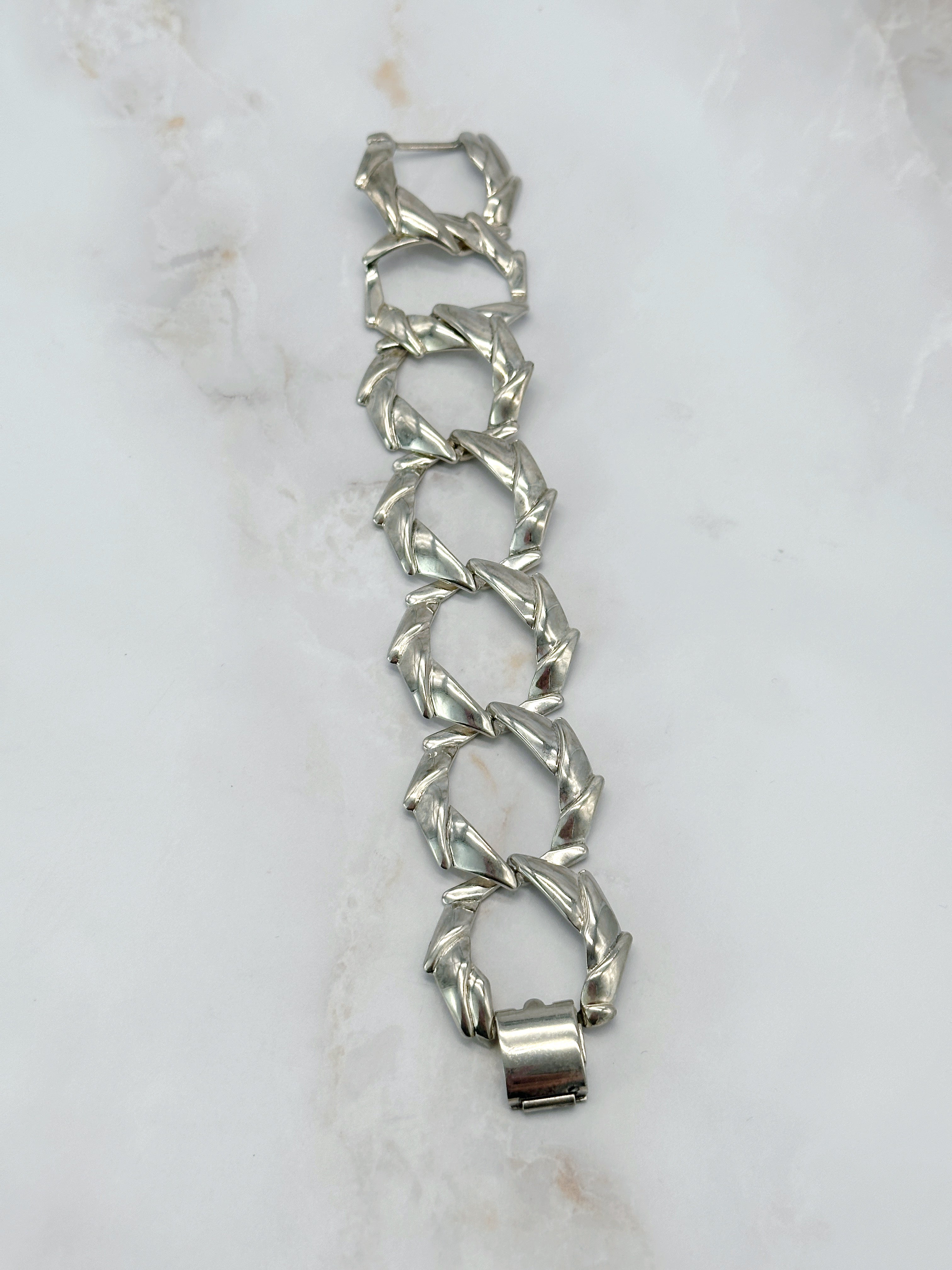 Vintage bracelet large links