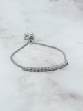 Armband aus 925 Silber mit Strass-Mittelteil und Achtkantdiamanten