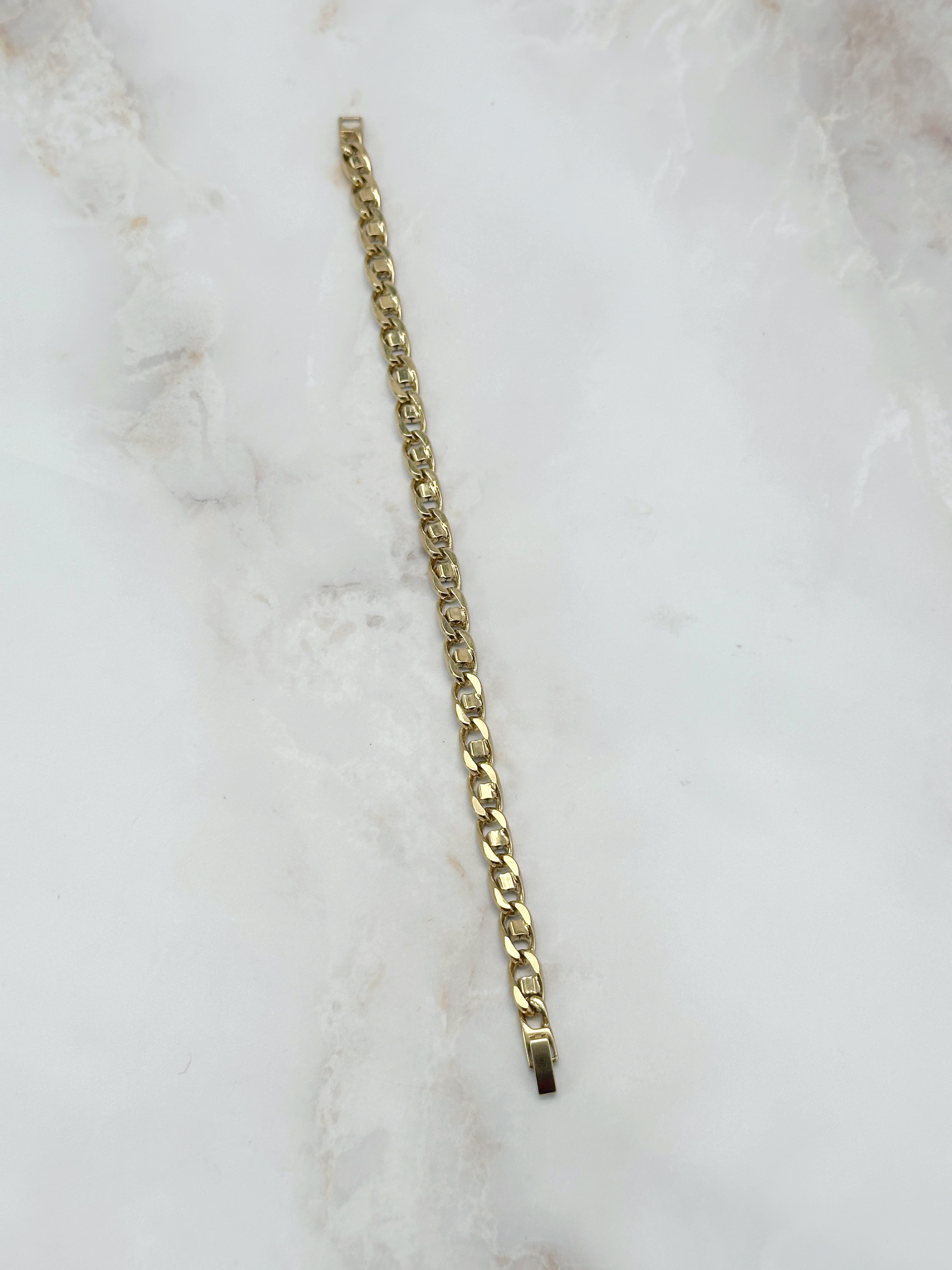 Feines vergoldetes Gliederarmband mit blauem und klarem Strass