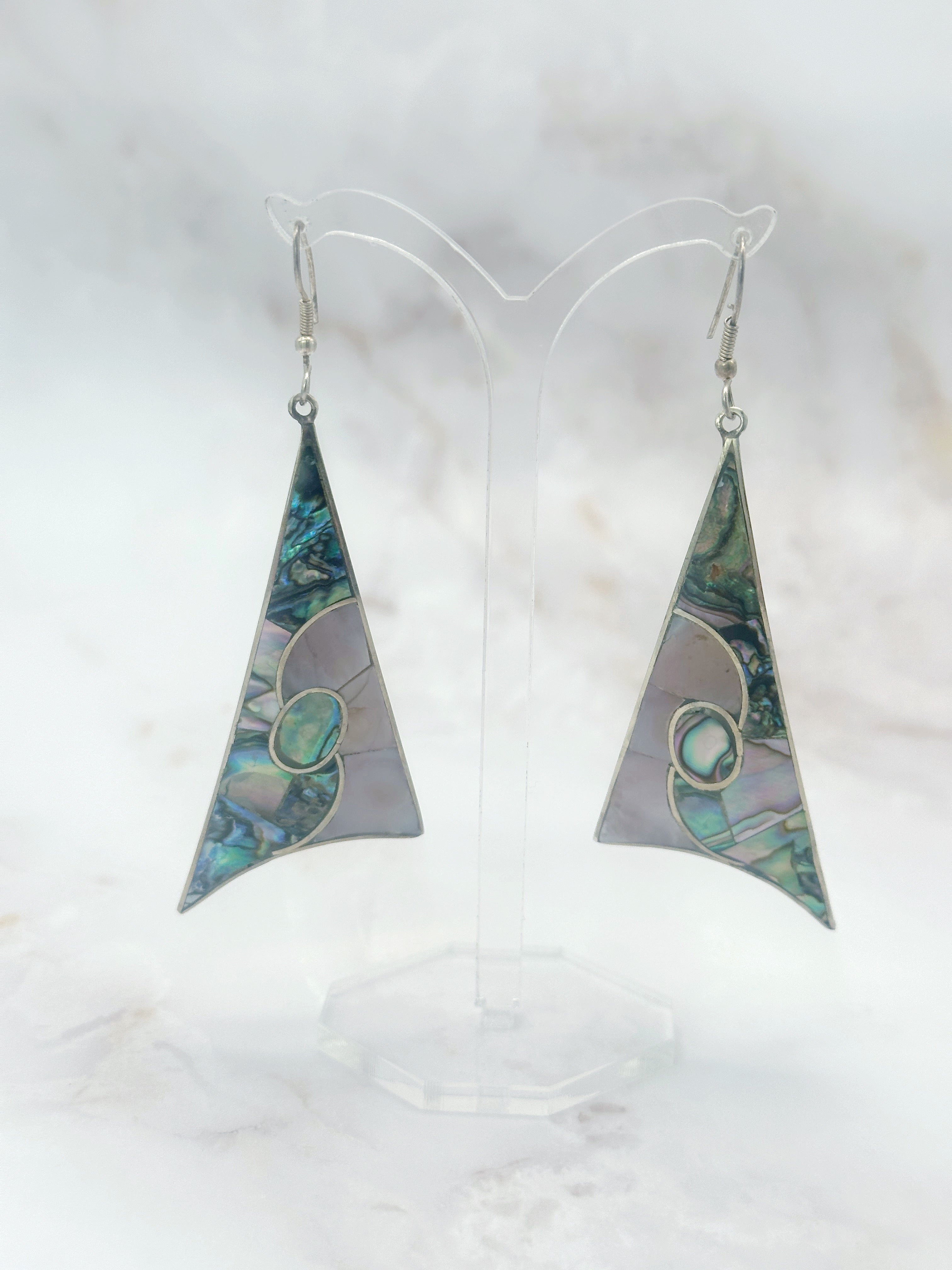 Lange dreieckige Vintage Ohrgehänge aus Sterling Silber mit grün-rosé Perlmutt
