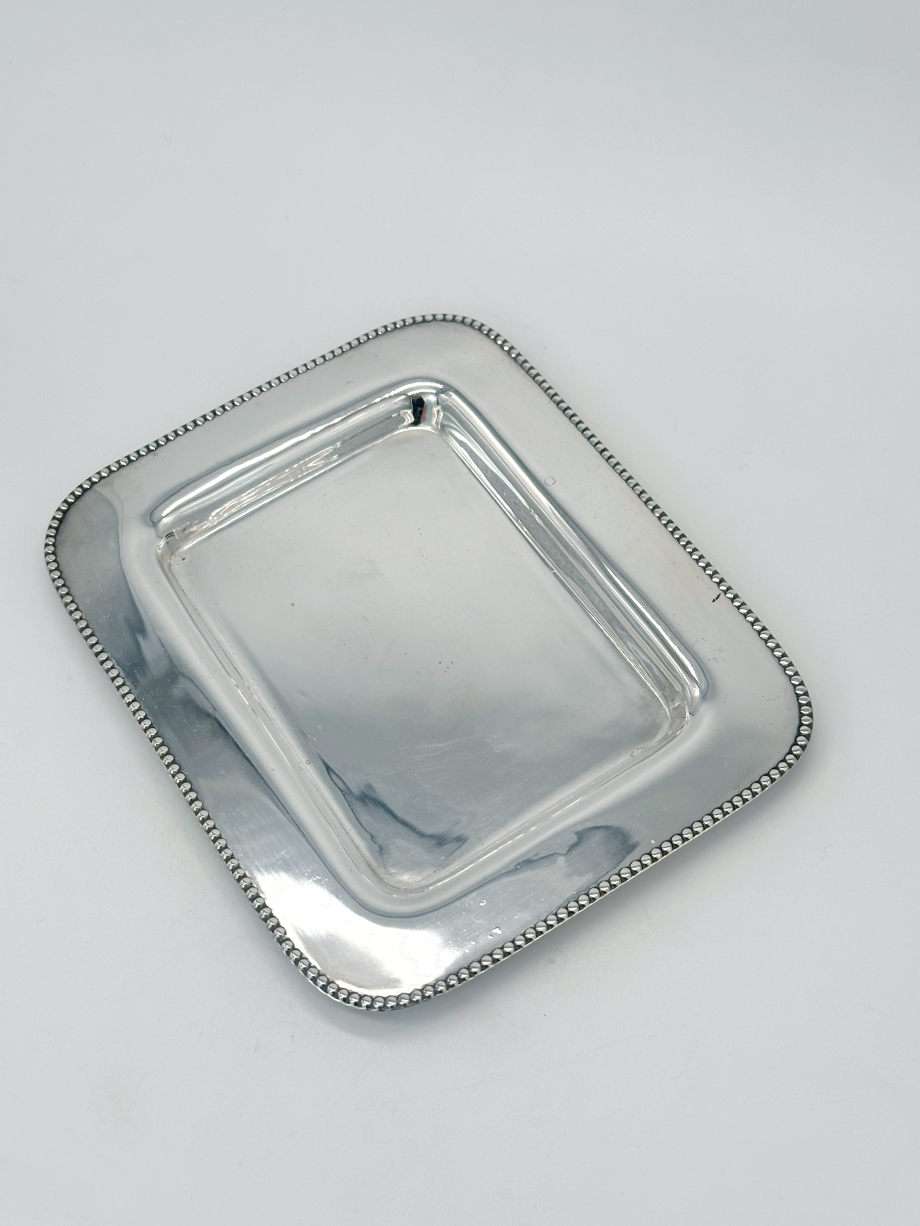 Versilberte Art Déco Butterdose aus England mit Sternenschliff-Glas