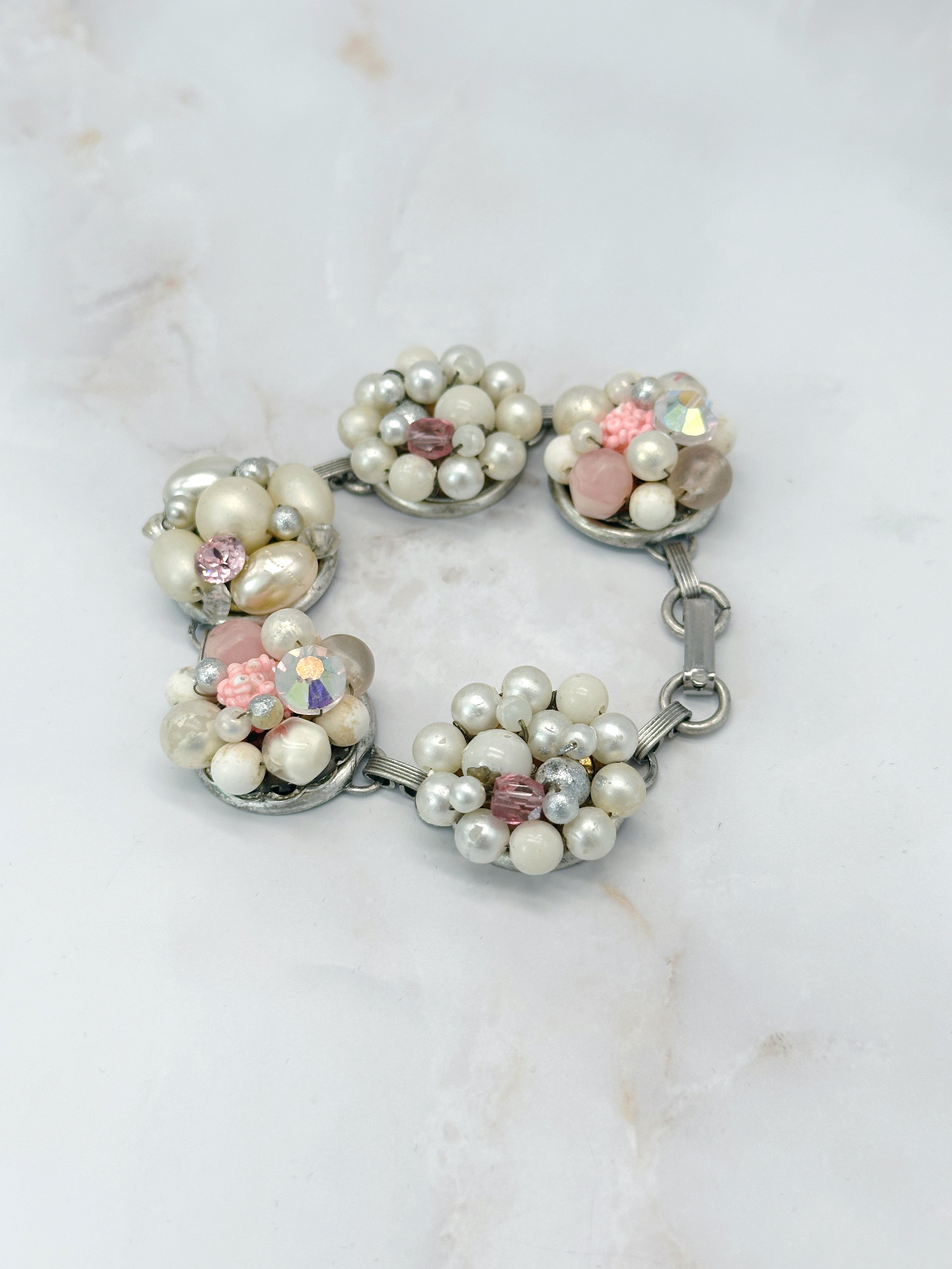 Vintage Cluster Perlen Armband in Pudertönen