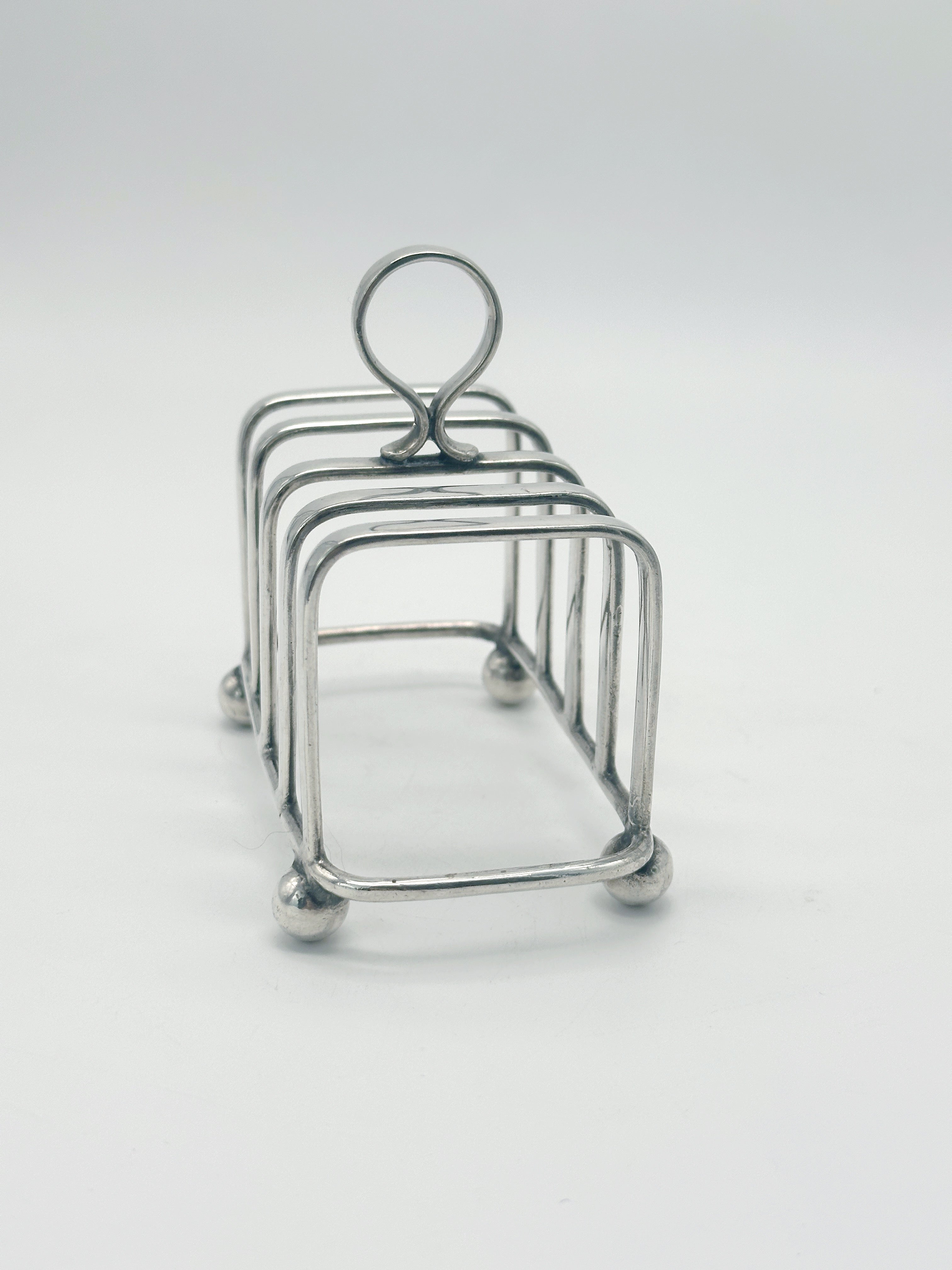 Antiker versilberter Toastständer für vier Scheiben