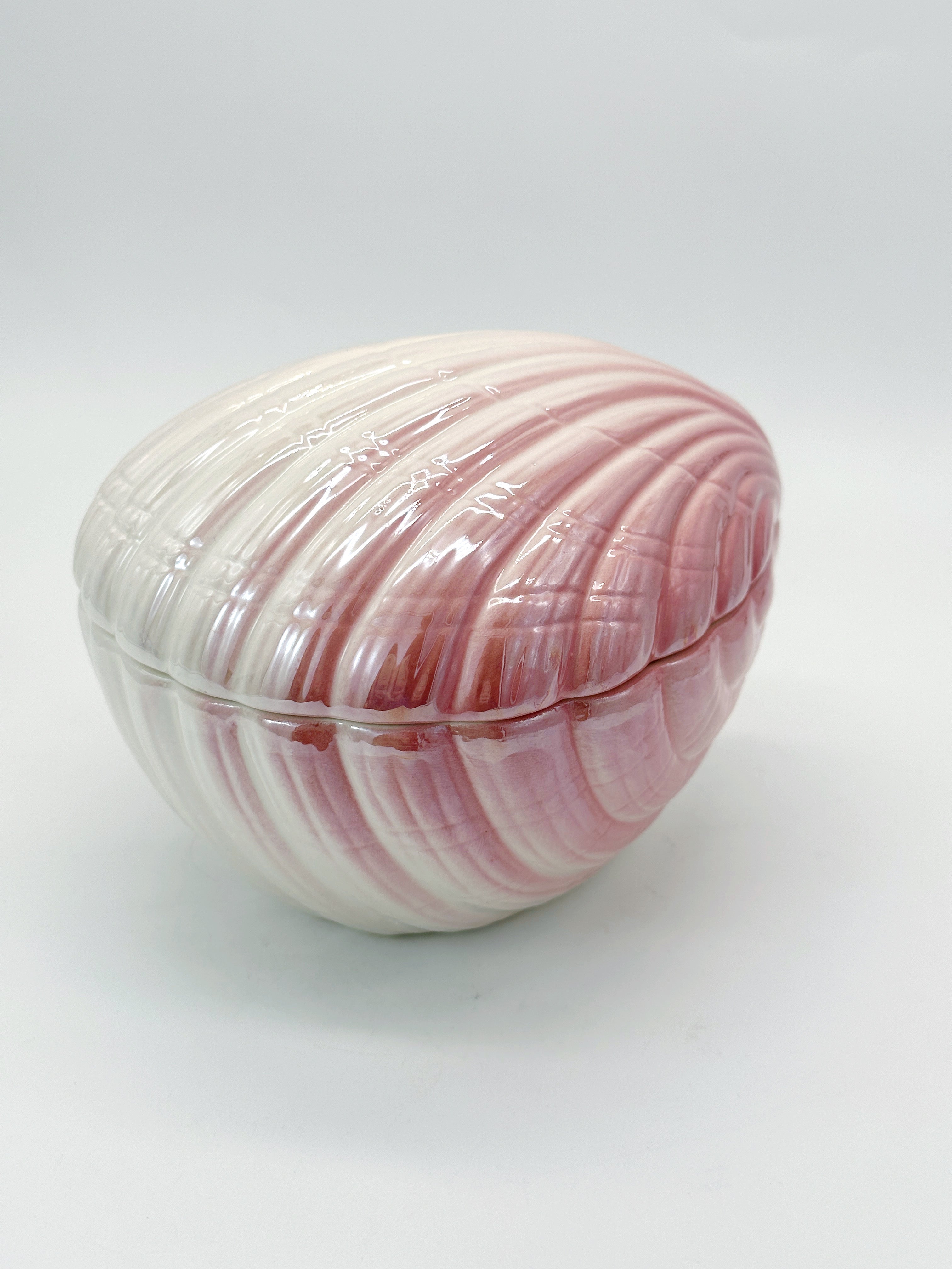 Vintage Muscheldose in zarten Rosé- & Beigetönen