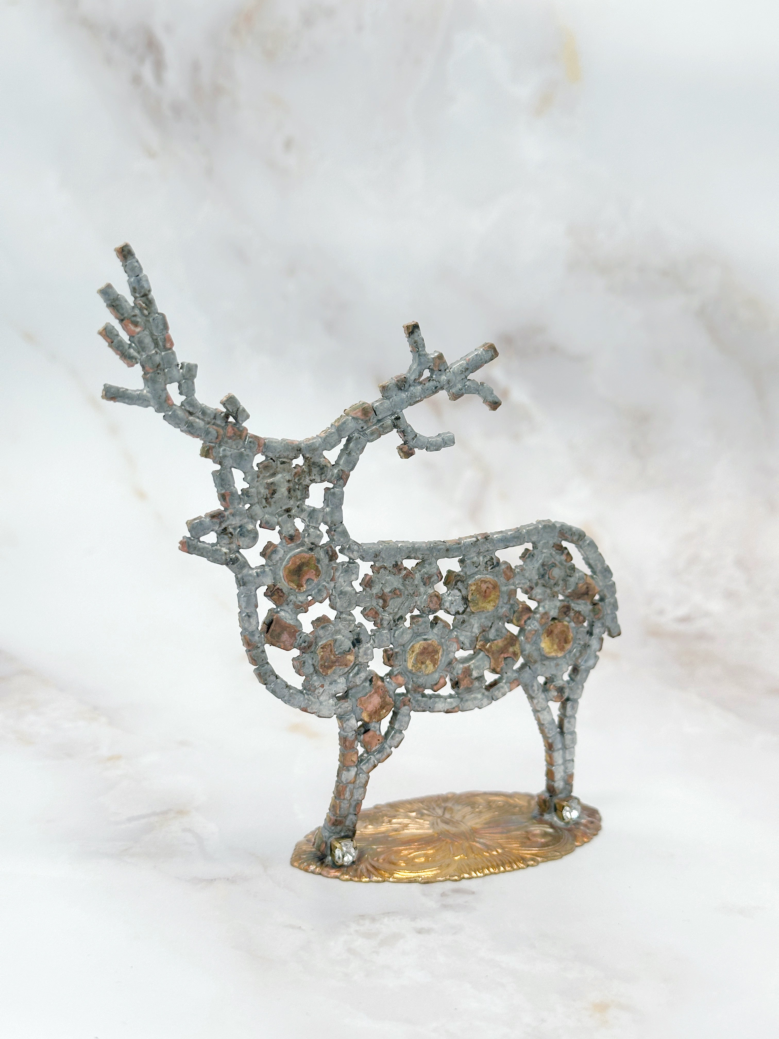 Funkelnde Gablonzer Rentier-Figur aus weißem Strass