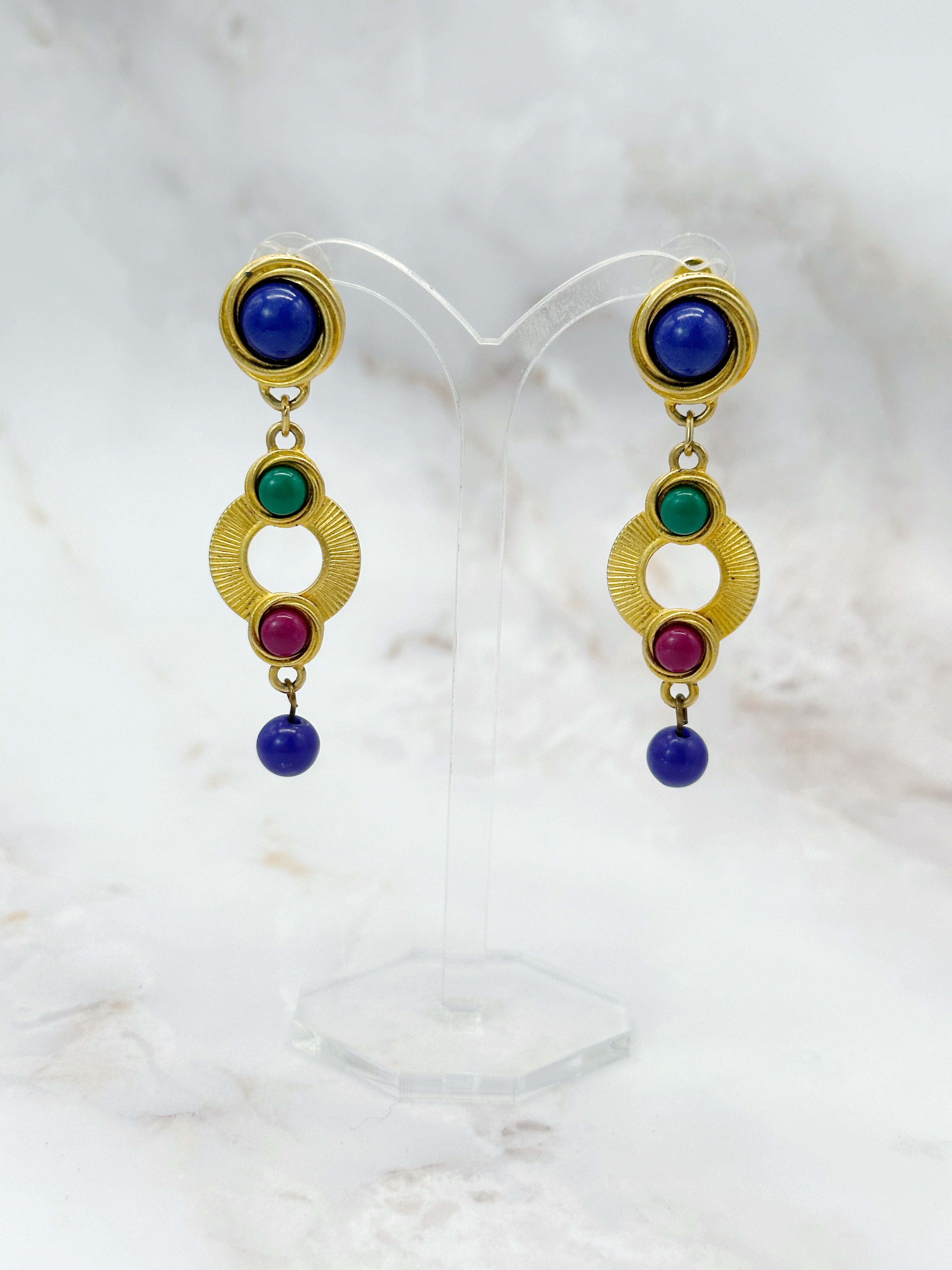 Lange Vintage Ohrhänger mit bunten Lucite Cabochons
