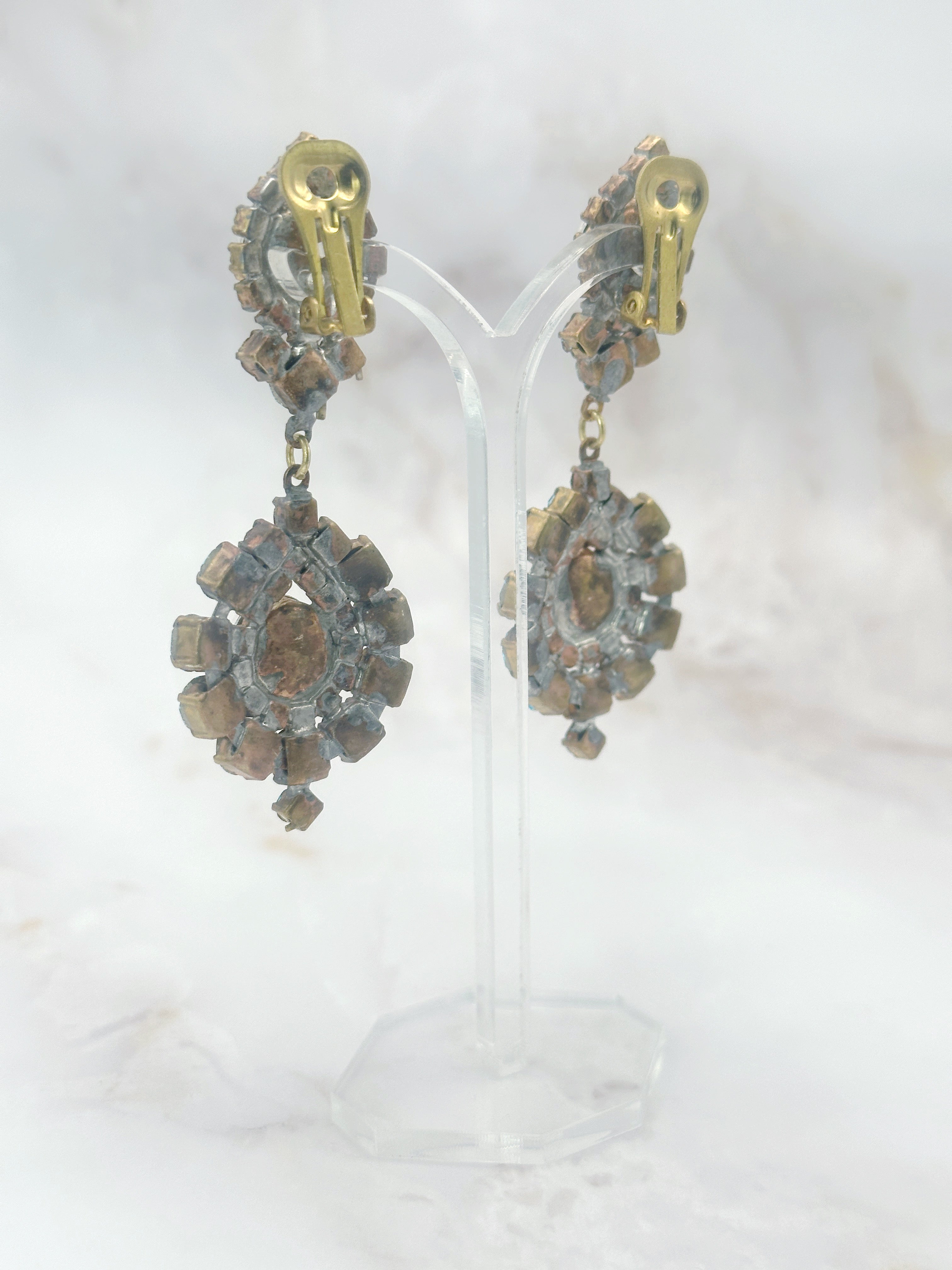 Chandelier Ohrclips Gablonz mit blauem & klarem Strass
