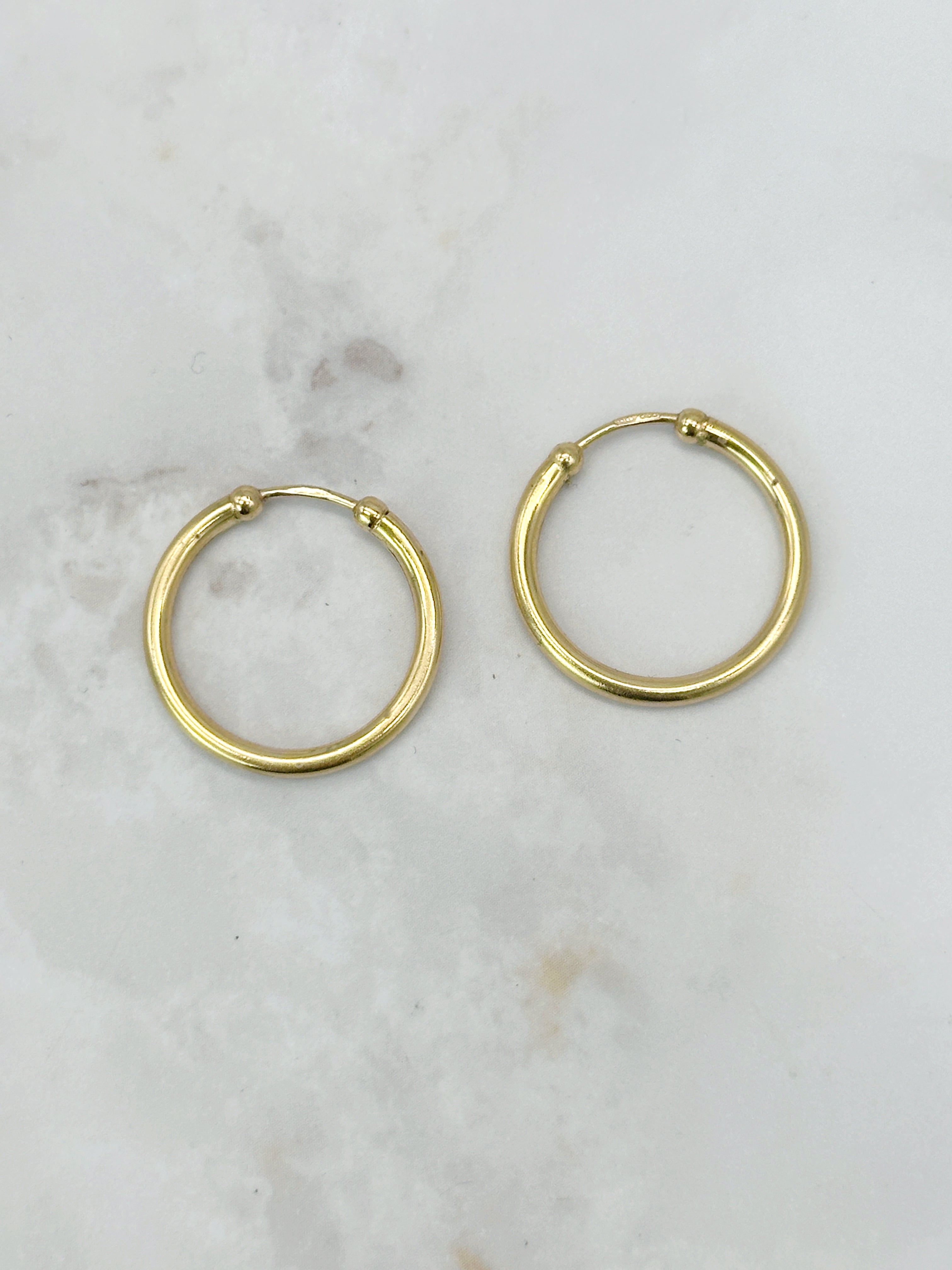 Zarte Vintage Creolen in 585 Gelbgold